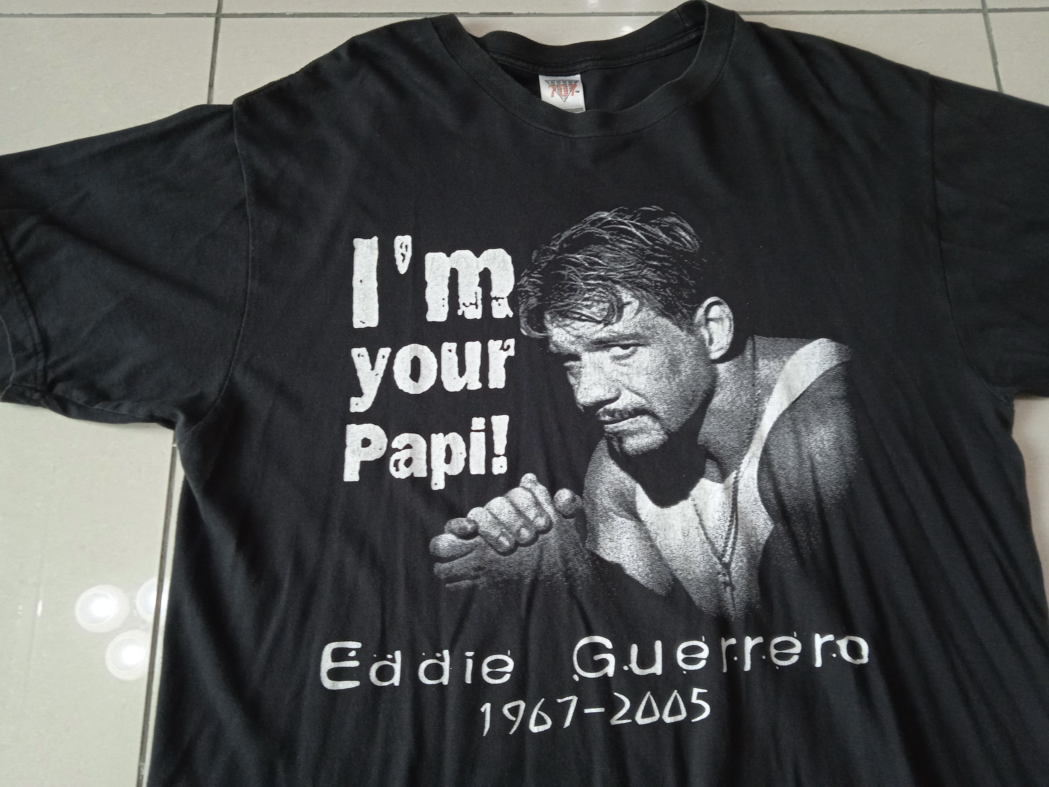 Vintage Vintage 00s WWE Eddie Guerrero T-Shirt Size US L / EU 52-54 / 3 - 4 Thumbnail