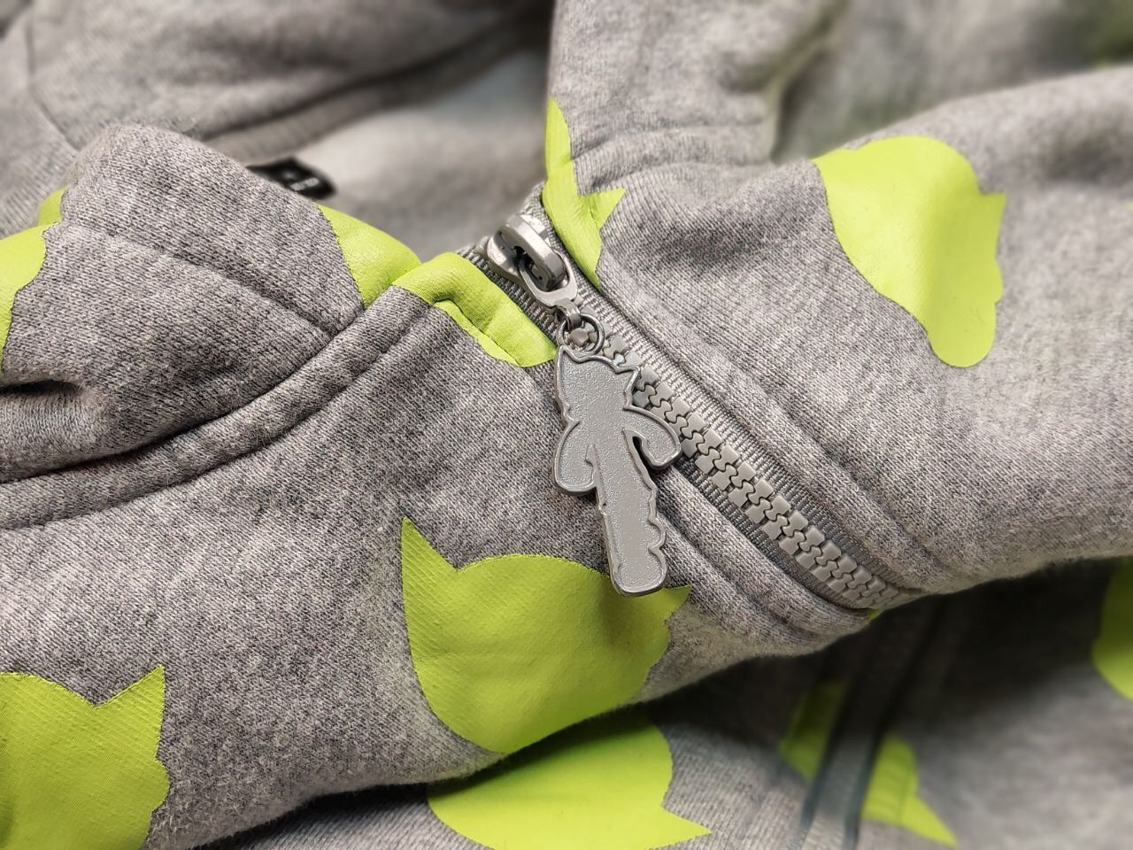 Anime Vintage Mighty Atom Anime Multi Logo tezuka Zip Gray Hoodie Size US L / EU 52-54 / 3 - 16 Thumbnail