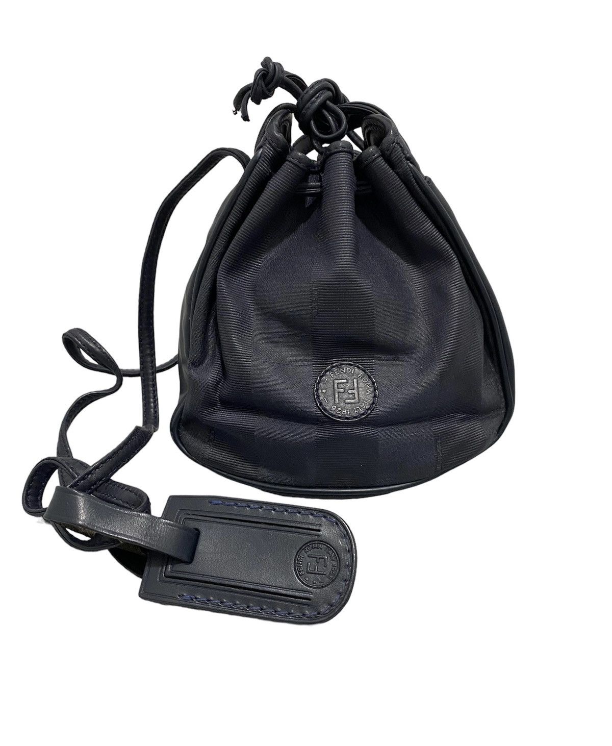 🔥Archieve🔥Vintage fendi small size bucket sling bag