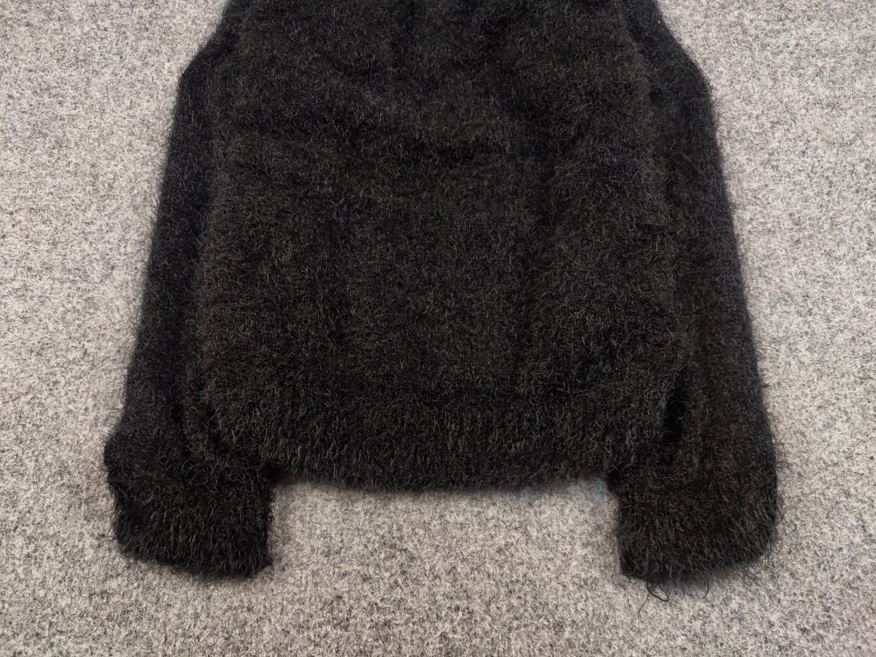 Japanese Brand Vintage 90's Japanese Black Mohair Style Fuzzy Sweater Size US M / EU 48-50 / 2 - 7 Thumbnail