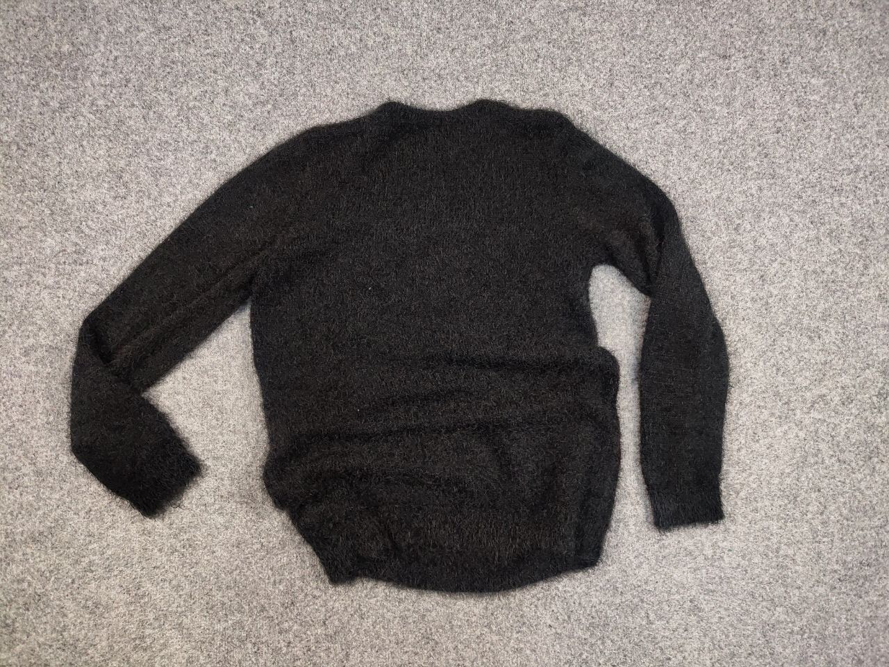 Japanese Brand Vintage 90's Japanese Black Mohair Style Fuzzy Sweater Size US M / EU 48-50 / 2 - 15 Thumbnail