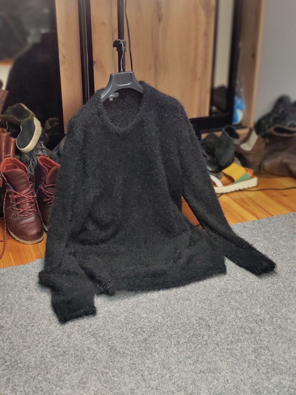 Japanese Brand Vintage 90's Japanese Black Mohair Style Fuzzy Sweater Size US M / EU 48-50 / 2 - 18 Thumbnail