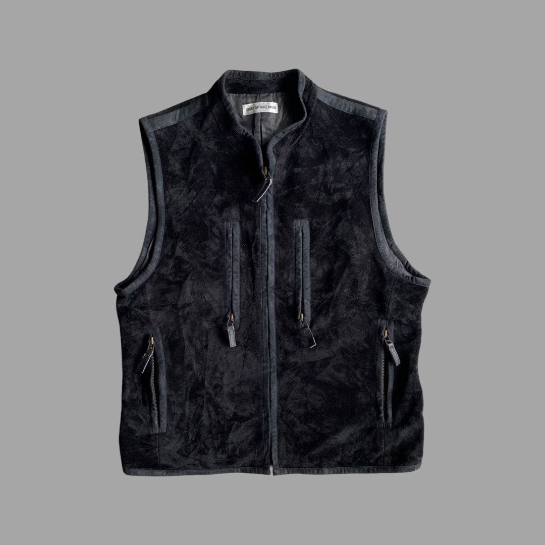 Issey Miyake Vintage Fall97 technical Vest Size US L / EU 52-54 / 3 - 1 Thumbnail