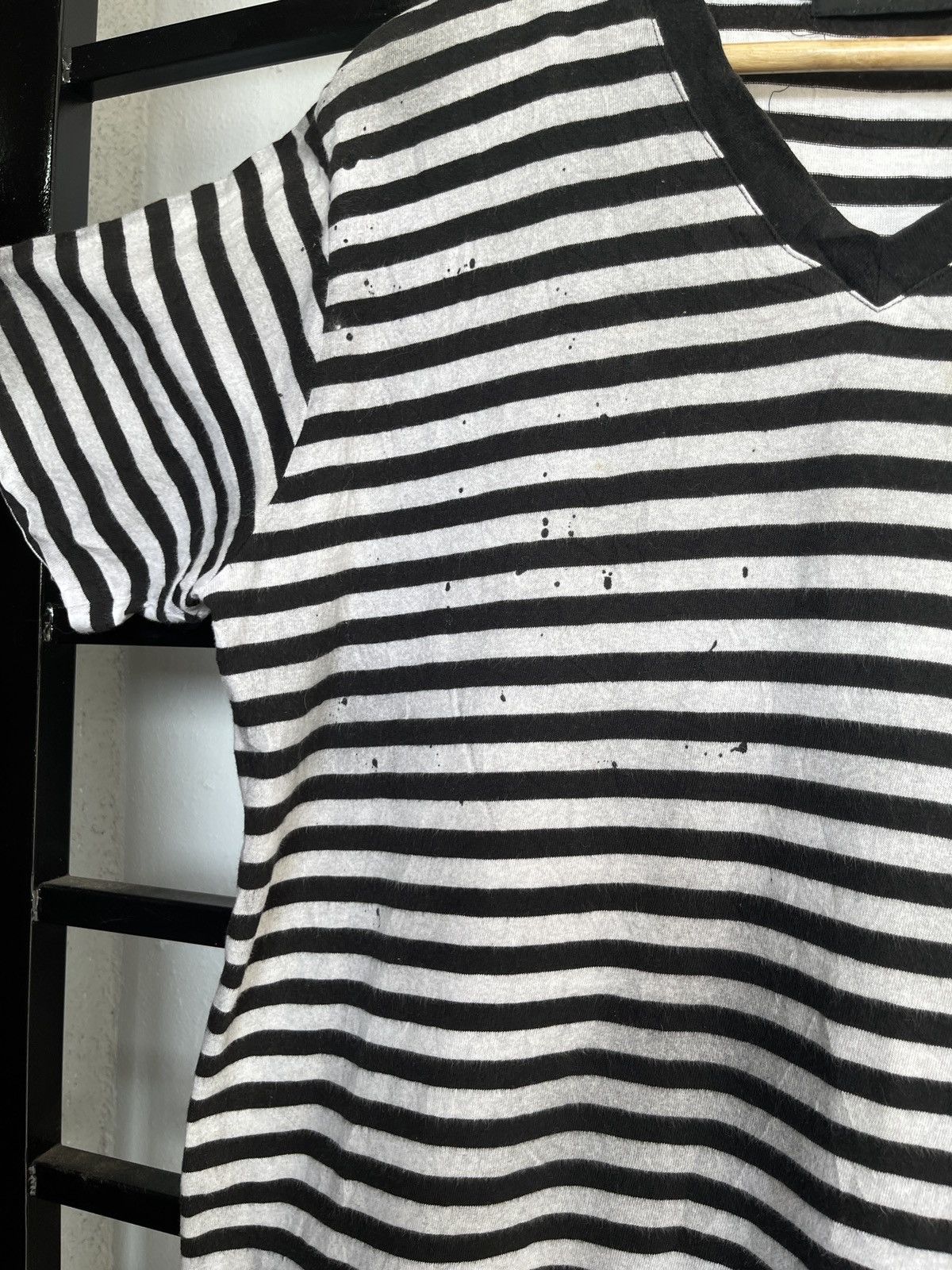 GOSTAR DE FUGA Fuga A22 T shirts Size US M / EU 48-50 / 2 - 2 Thumbnail