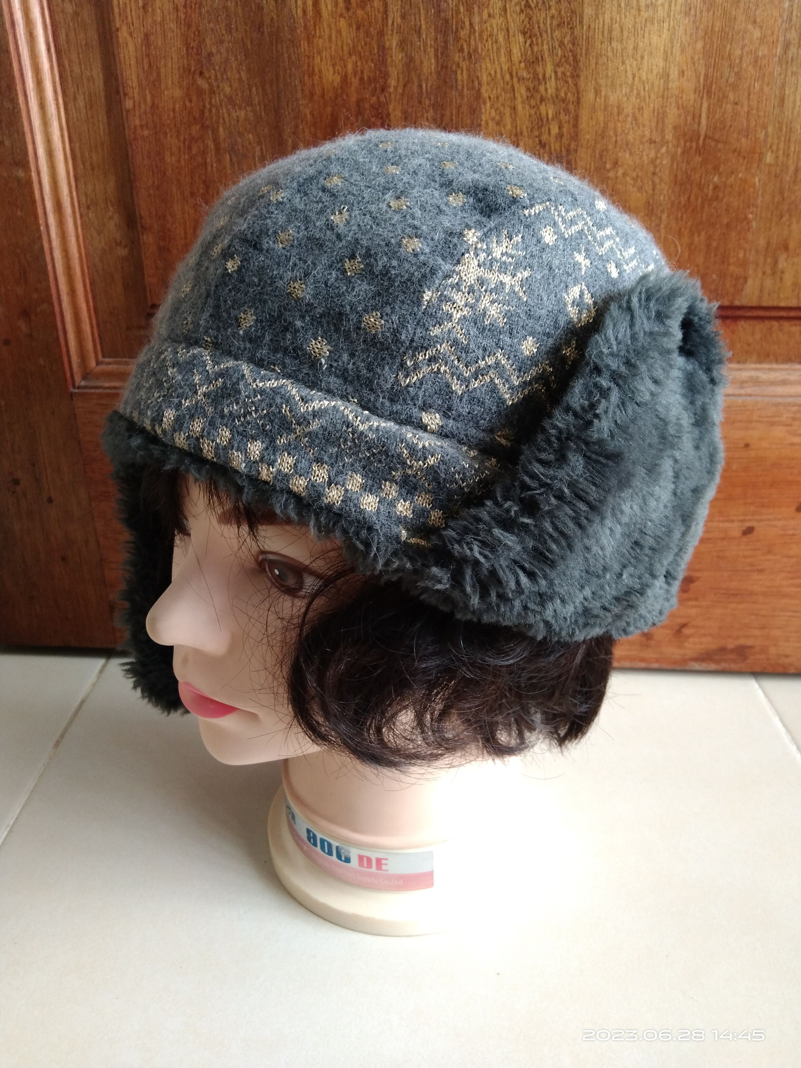 Hysteric Glamour HYSTERIC MINK FUR BEANIE EARFLAT Size ONE SIZE - 4 Thumbnail