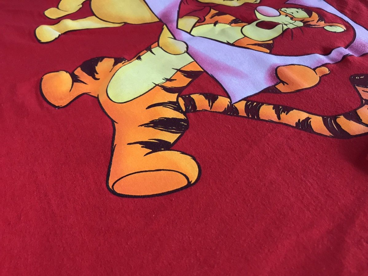 Cartoon Network Vintage 90s Winnie The Pooh and Tiger Red Tee Size US XL / EU 56 / 4 - 15 Thumbnail