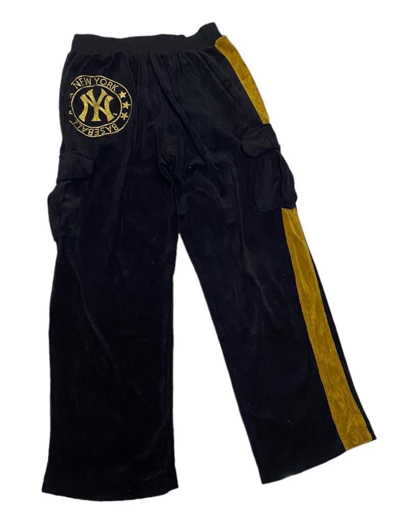 MLB MLB X NEW YORK YANKEES VELVET CARGO HIPHOP RAPPER CARGO PANT Size US 30 / EU 46 - 3 Thumbnail