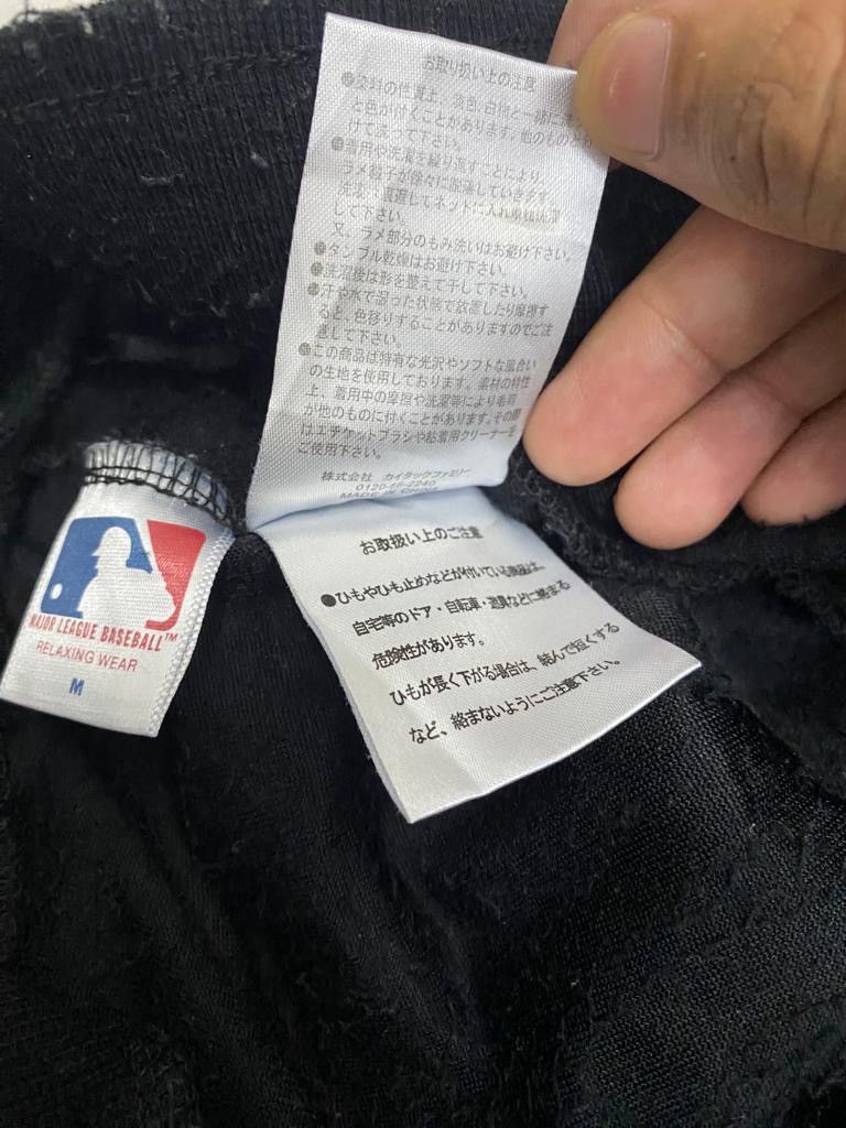MLB MLB X NEW YORK YANKEES VELVET CARGO HIPHOP RAPPER CARGO PANT Size US 30 / EU 46 - 9 Thumbnail