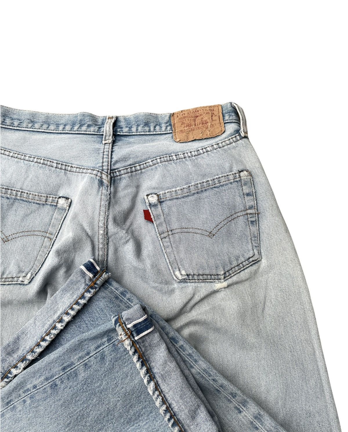 Levi's Levi’s 501 e Vintage Redline 1982 Distressed Size US 32 / EU 48 - 15 Thumbnail
