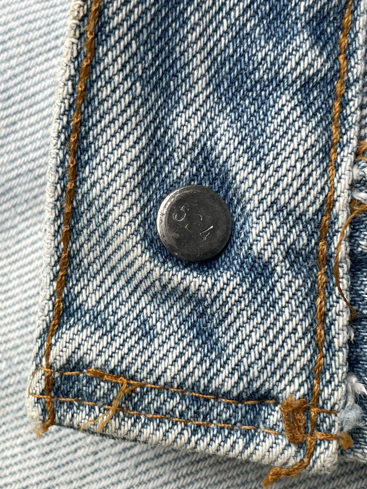 Levi's Levi’s 501 e Vintage Redline 1982 Distressed Size US 32 / EU 48 - 23 Thumbnail