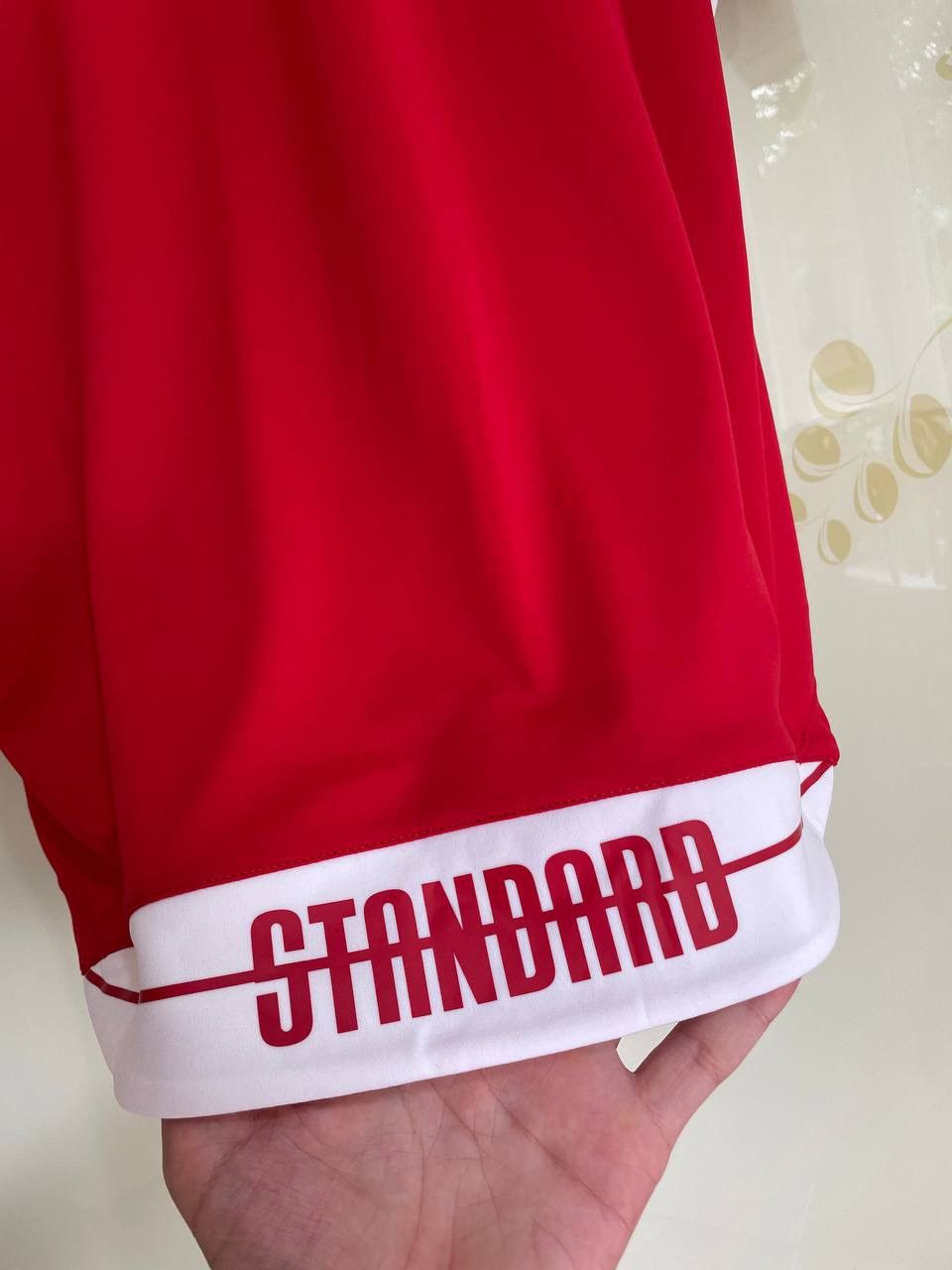 Diadora Standard Liege 2009-2010 Home Soccer Jersey Football Kit Size US S / EU 44-46 / 1 - 8 Thumbnail