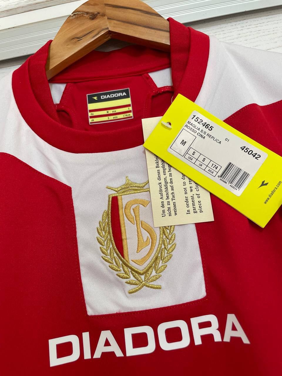 Diadora Standard Liege 2009-2010 Home Soccer Jersey Football Kit Size US S / EU 44-46 / 1 - 4 Thumbnail