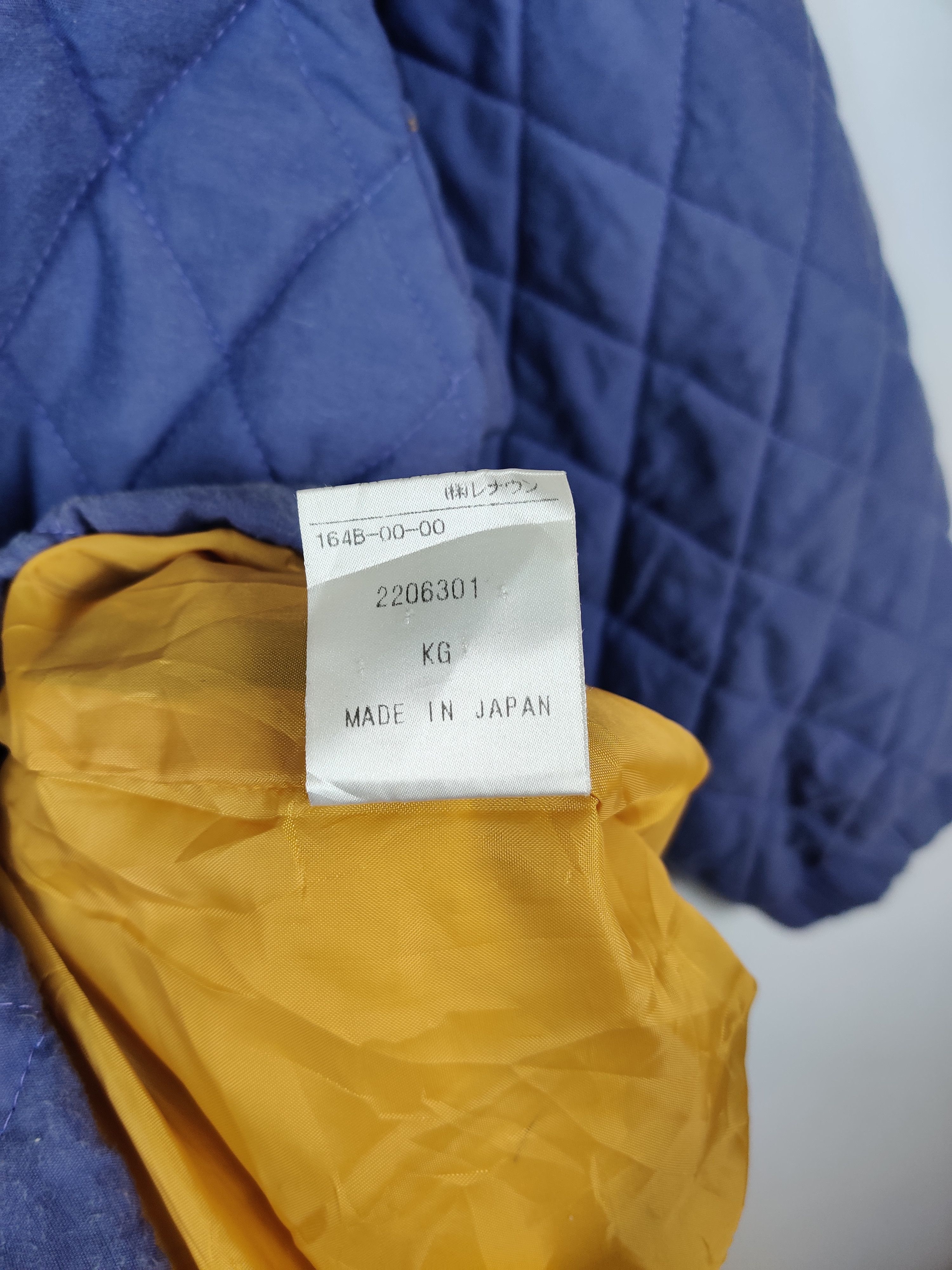 Vintage Vintage 90's Ucla Quilted Jacket Size US XXL / EU 58 / 5 - 6 Thumbnail