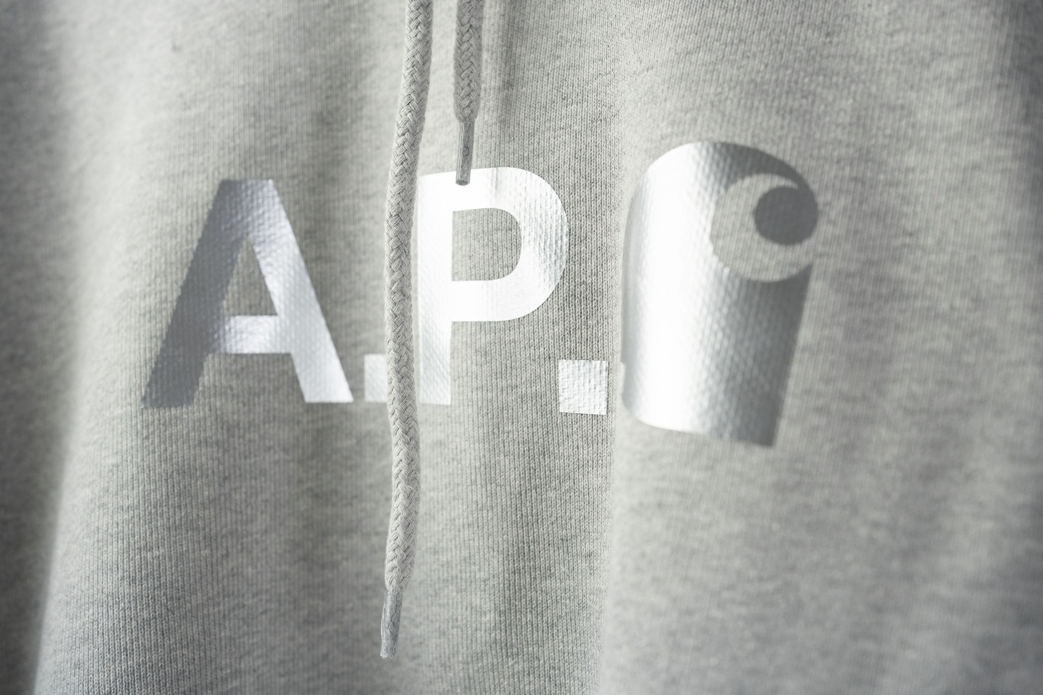 A.P.C. × Carhartt Wip NWT A.P.C. X Carhartt WIP Hoodie Grey Size XL Size US XL / EU 56 / 4 - 2 Thumbnail
