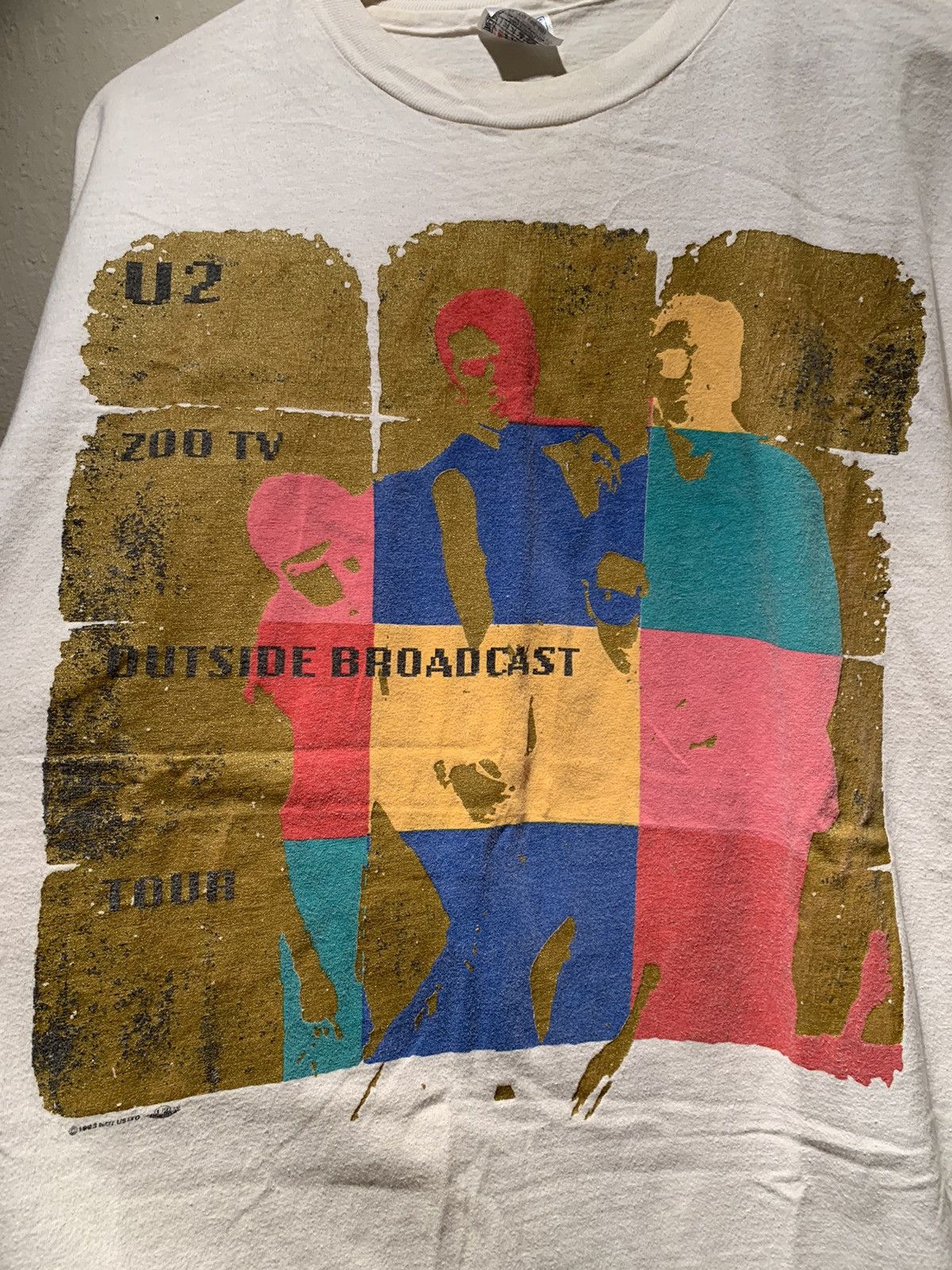 Band Tees *RARE* Vintage 1992 U2 Outside Broadcast Tour USA-Made Shirt Size US XL / EU 56 / 4 - 3 Thumbnail