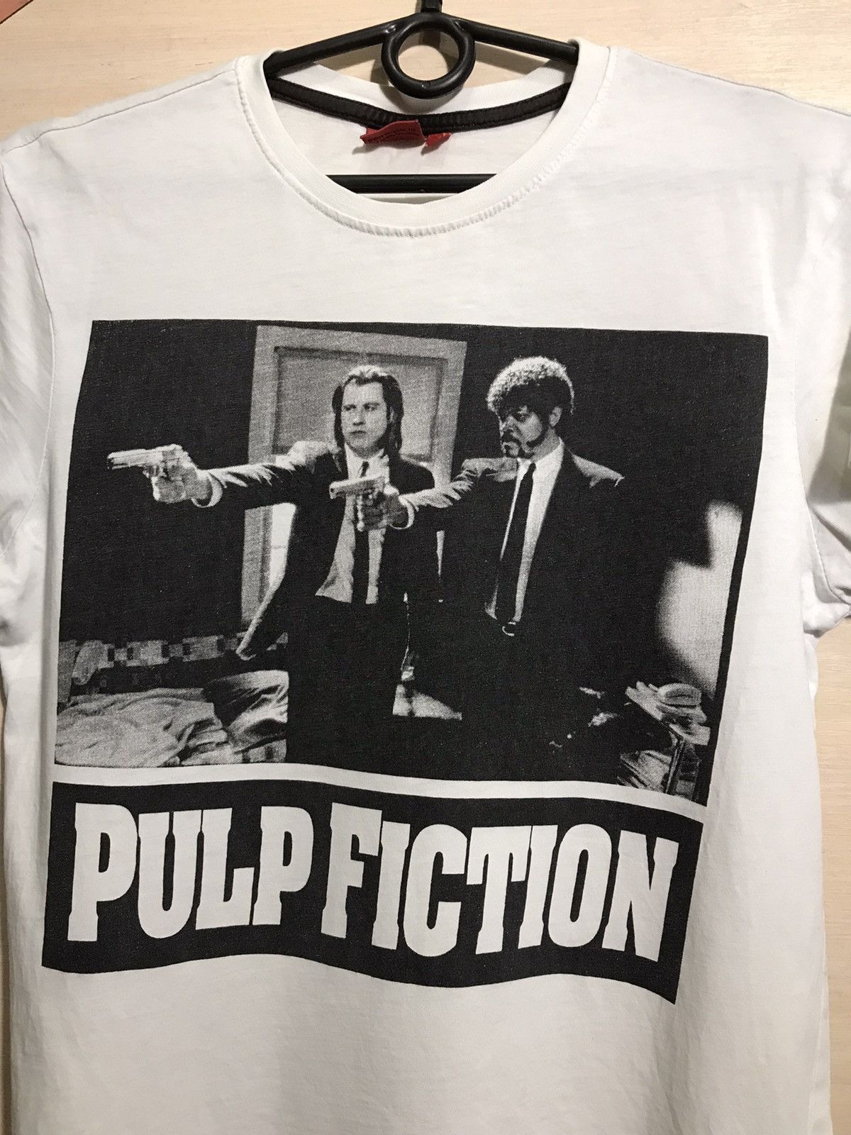 Vintage Vintage Movie streetwear pulp fiction tee Size US S / EU 44-46 / 1 - 3 Thumbnail