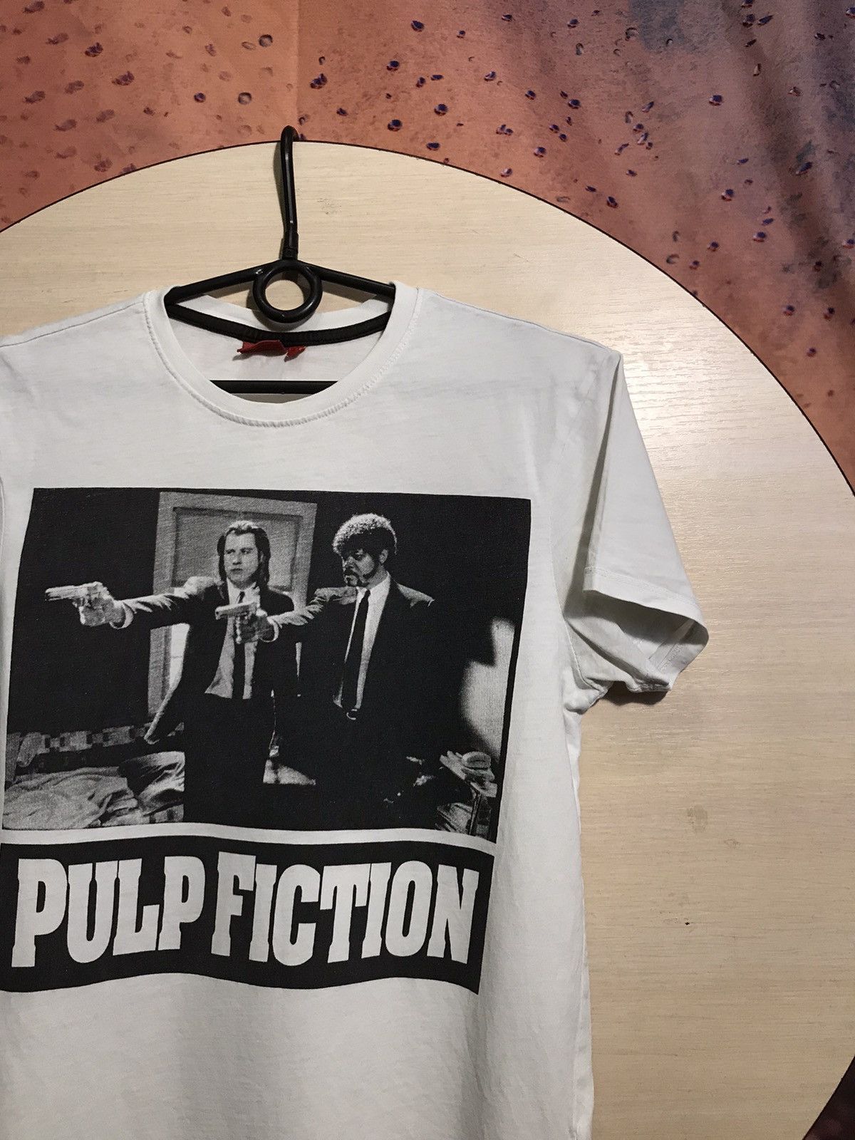 Vintage Vintage Movie streetwear pulp fiction tee Size US S / EU 44-46 / 1 - 1 Thumbnail