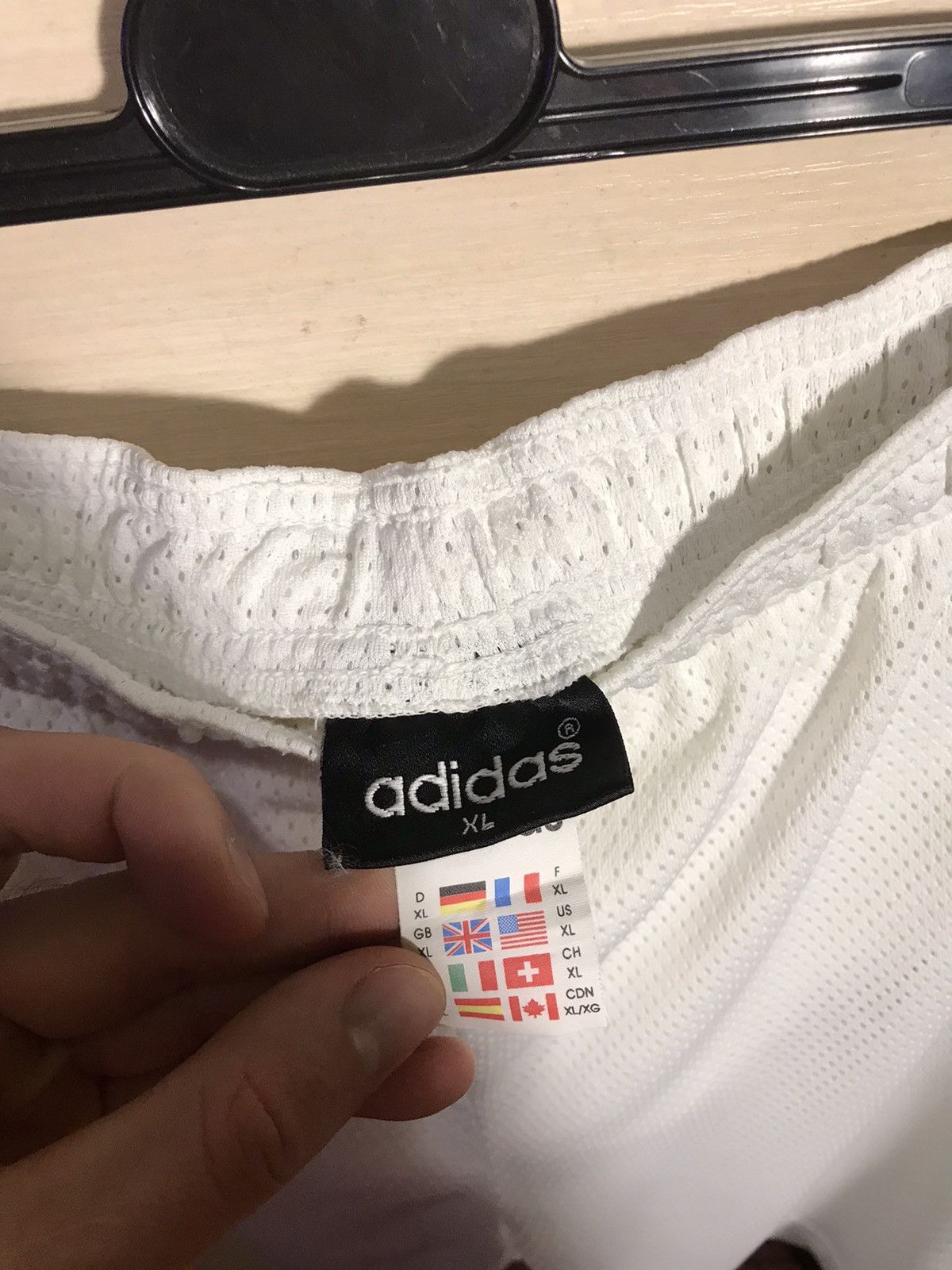 Vintage Vintage Adidas streetwear shorts Size US 36 / EU 52 - 5 Thumbnail