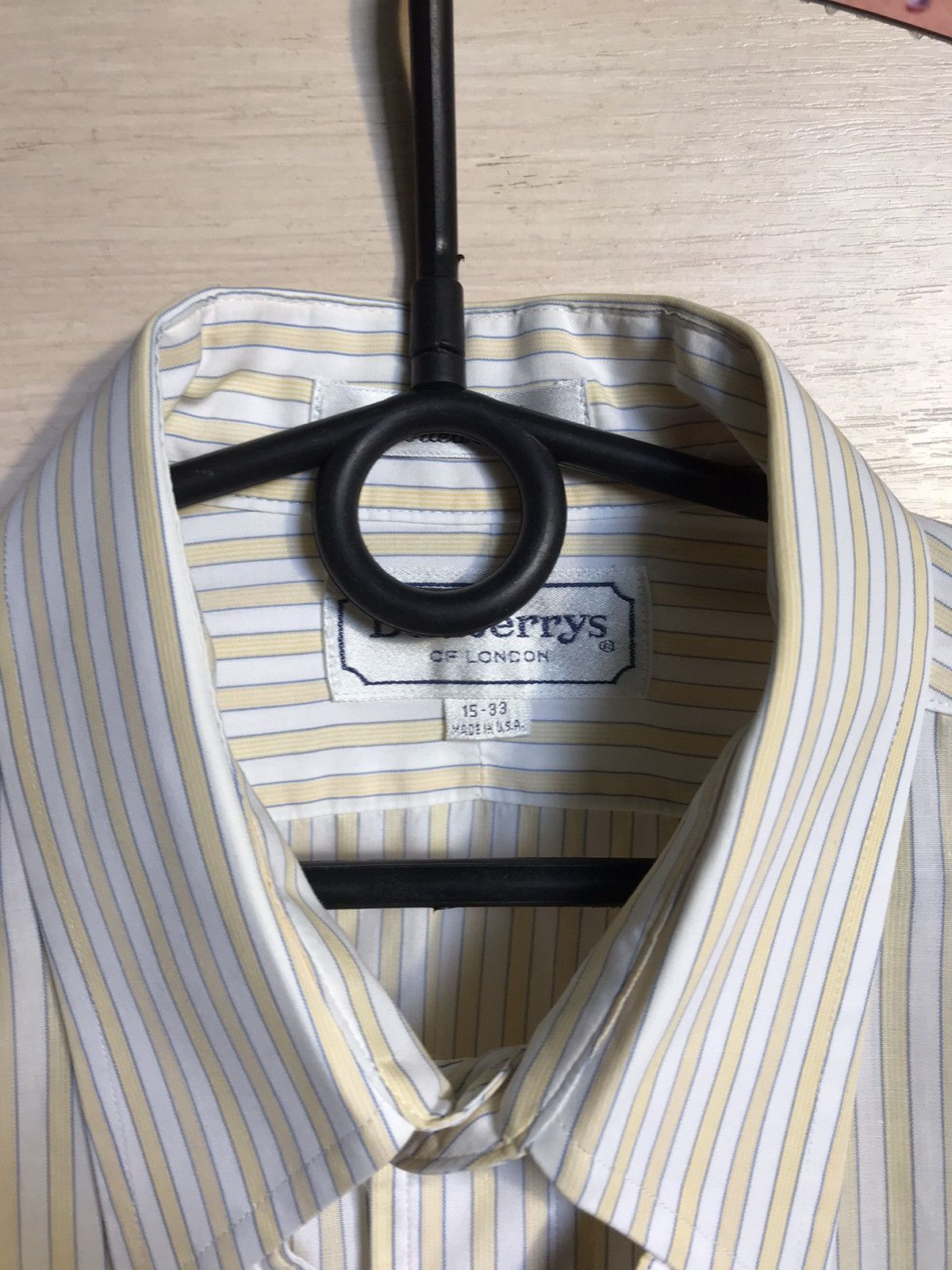 Burberry Vintage Burberry’s streetwear luxury shirt Size US M / EU 48-50 / 2 - 3 Thumbnail