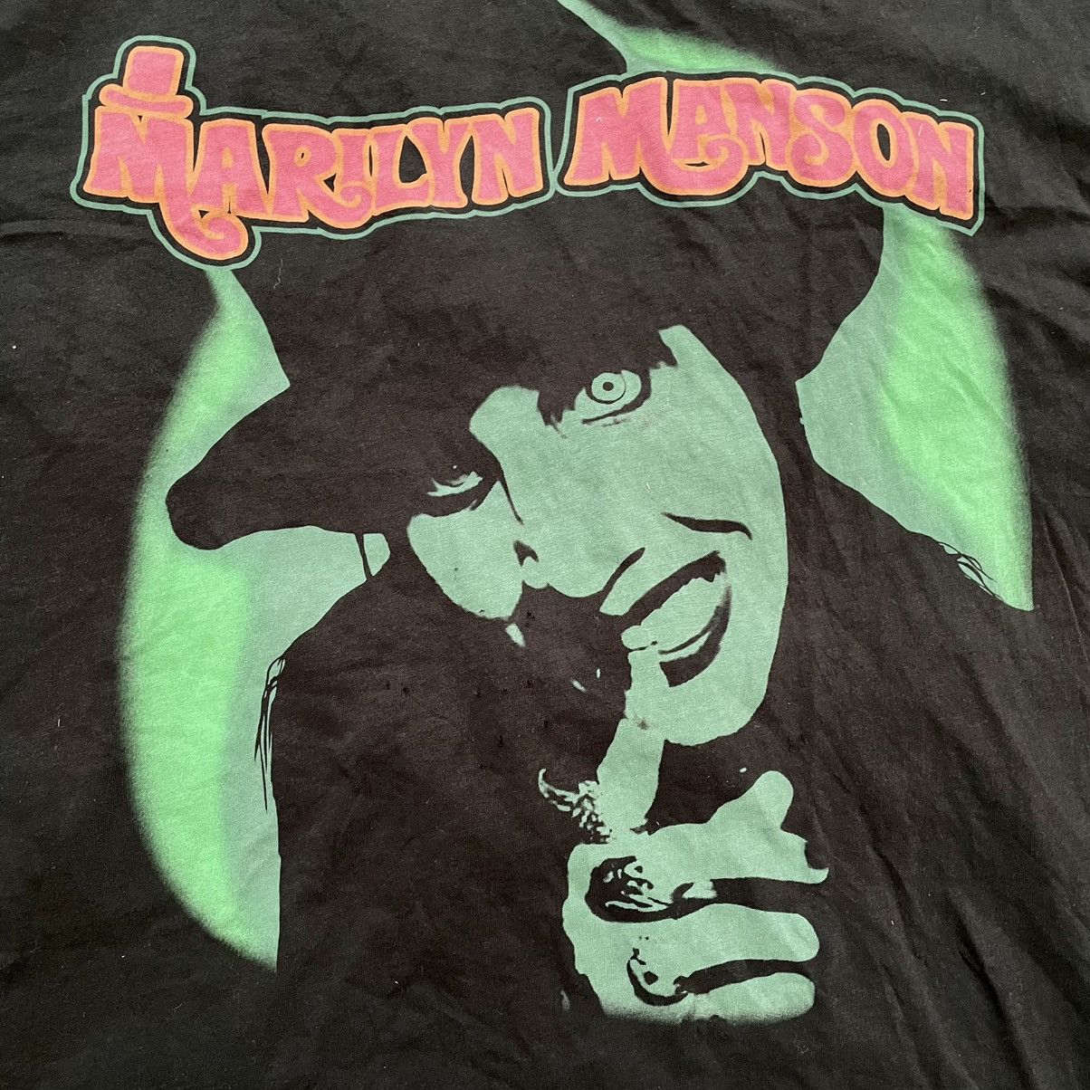 Vintage Vintage Y2K Marilyn Manson Band Tee Faded Black Graphic L Size US L / EU 52-54 / 3 - 5 Thumbnail