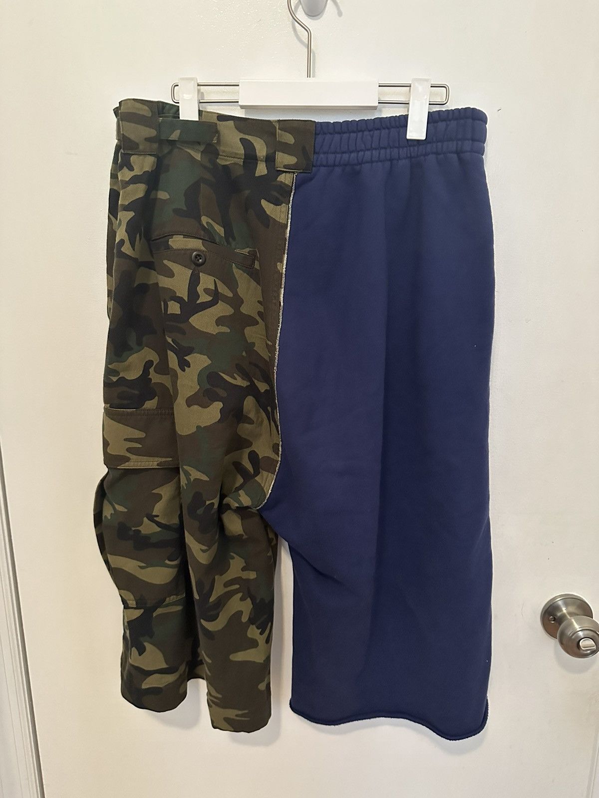 Balenciaga 50/50 Cargo Shorts Size US 30 / EU 46 - 5 Thumbnail