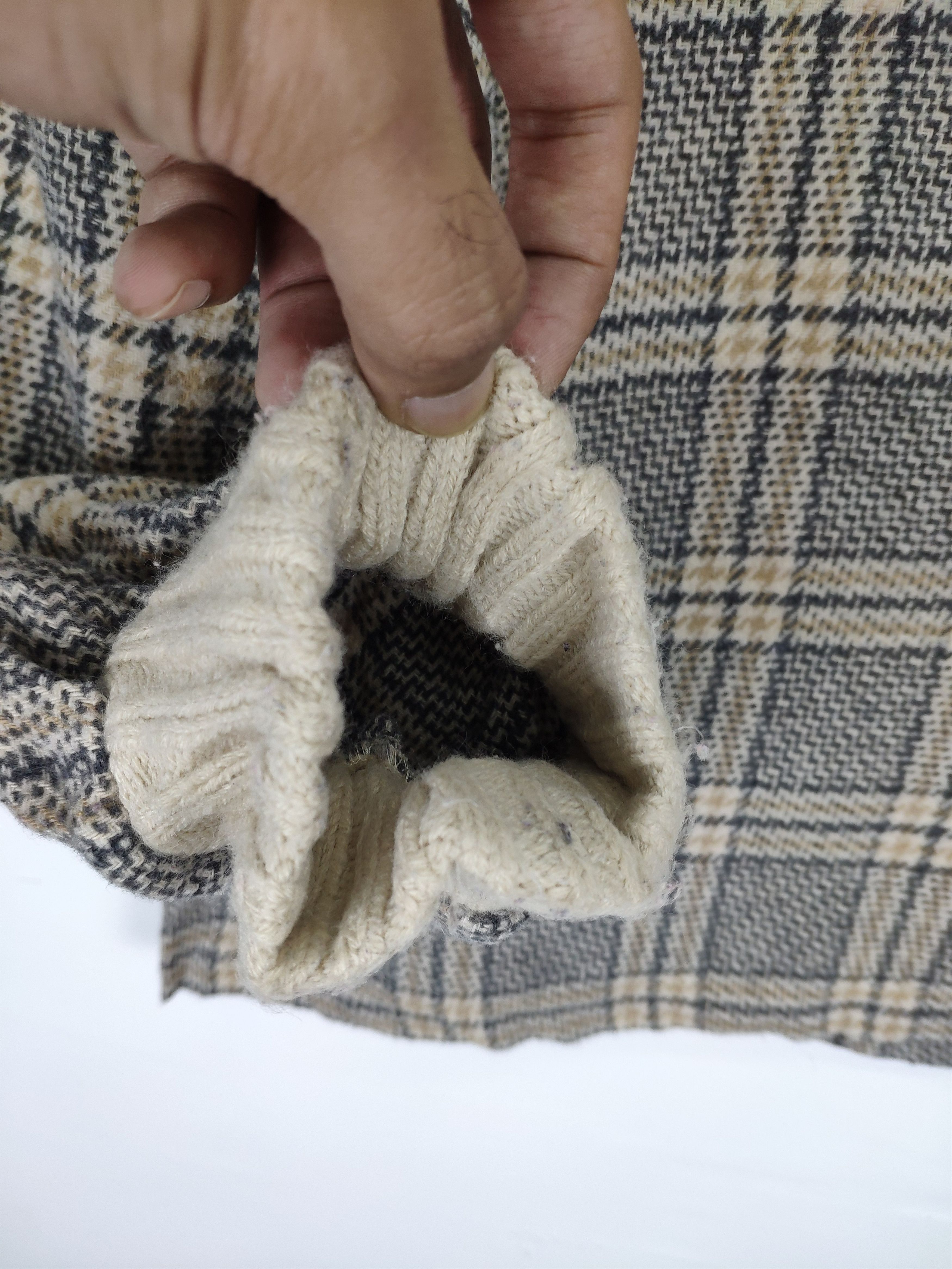 Aran Isles Knitwear × Japanese Brand × Vintage Vintage Wool Knit Sweater Checkered Issey Miyake Style Size L / US 10 / IT 46 - 5 Thumbnail