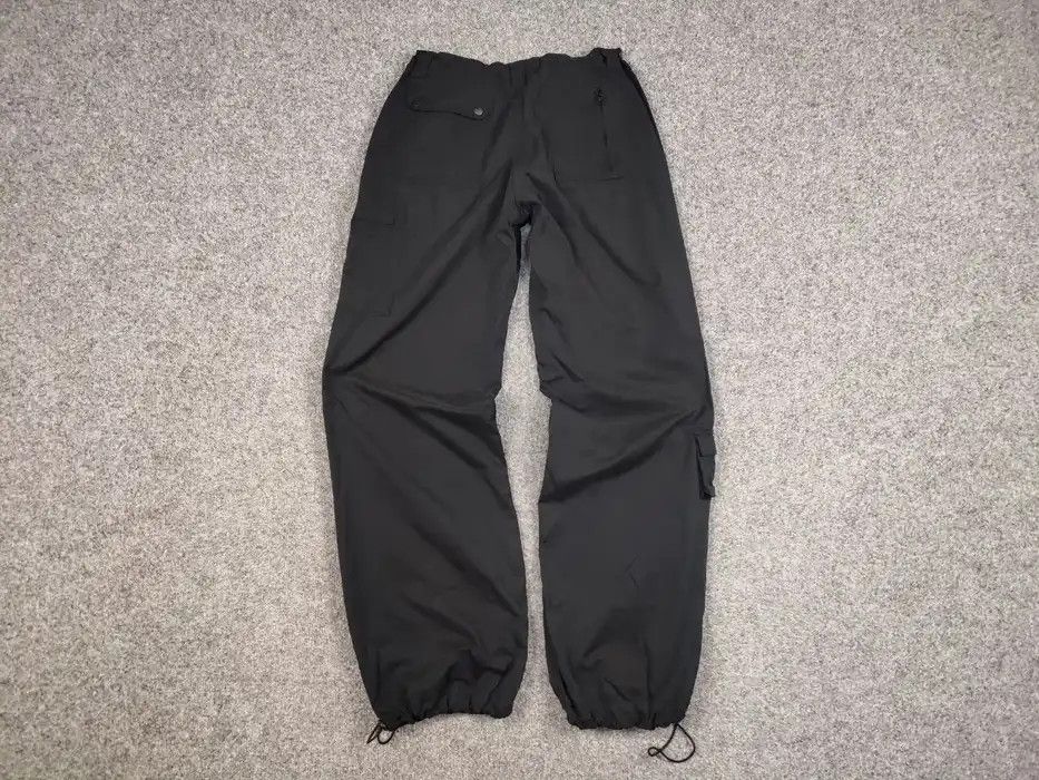 Japanese Brand Vintage 90's Japanese Parachute Cargo Black Pants Y2K Style Size 34" / US 12 / IT 48 - 6 Thumbnail