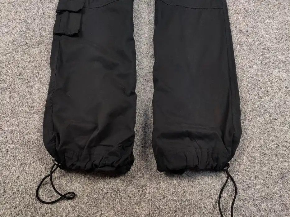 Japanese Brand Vintage 90's Japanese Parachute Cargo Black Pants Y2K Style Size 34" / US 12 / IT 48 - 4 Thumbnail