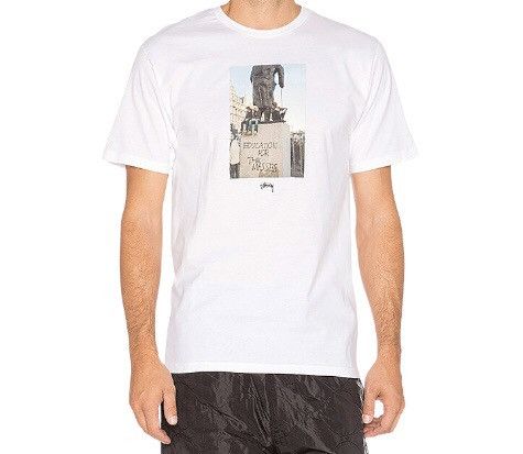 Stussy 🔥OG Stussy For The Masses T-shirt Size US M / EU 48-50 / 2 - 1 Thumbnail