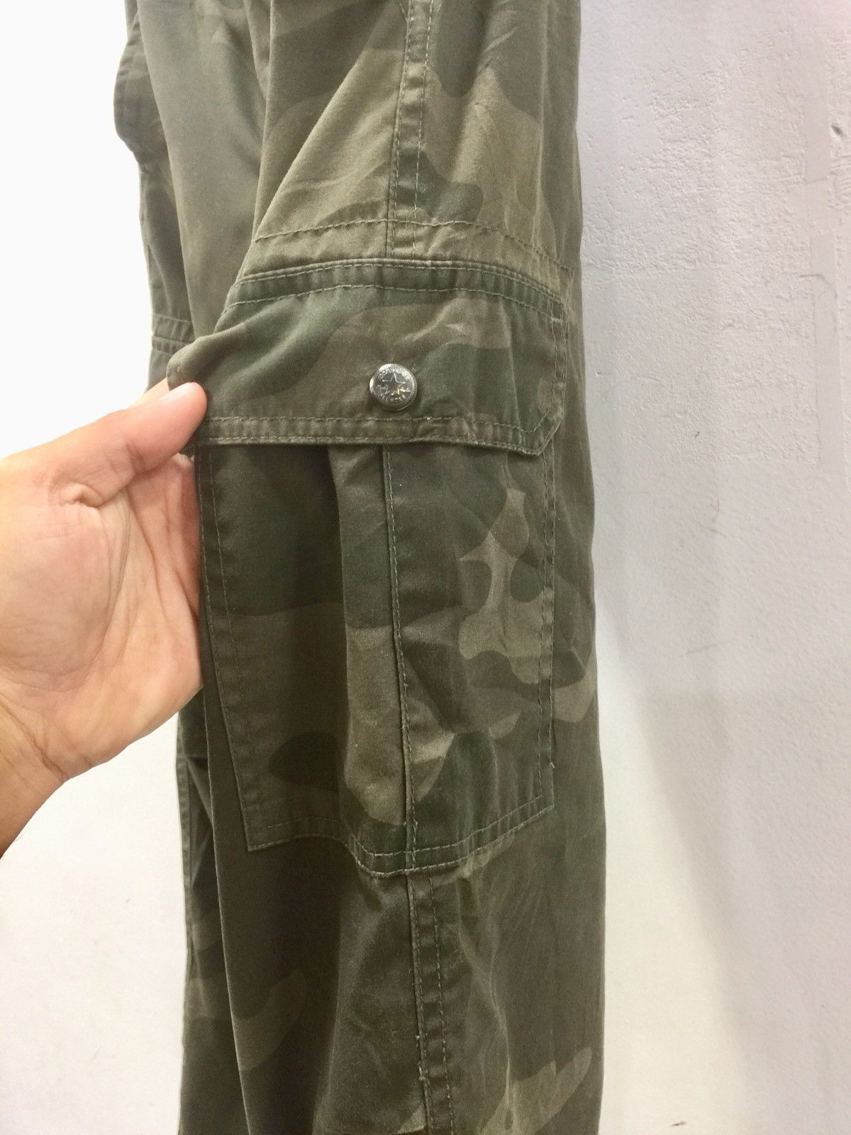 Converse Outdoor Converse Pants camo saiz L by Converse Size US 32 / EU 48 - 2 Thumbnail