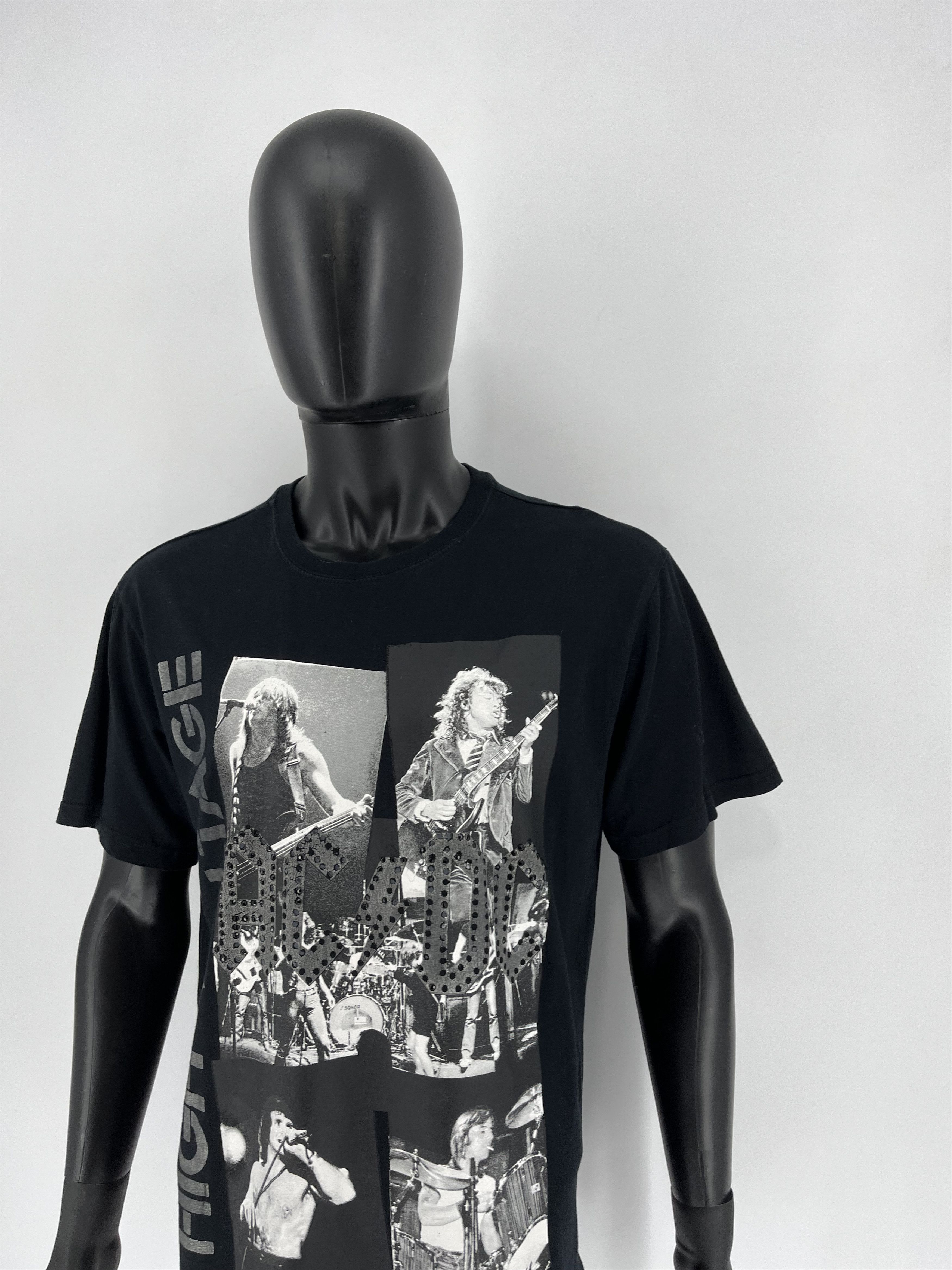 AC/DC VINTAGE Y2K ACDC TEE SHIRT BAND TEE Size US L / EU 52-54 / 3 - 4 Thumbnail