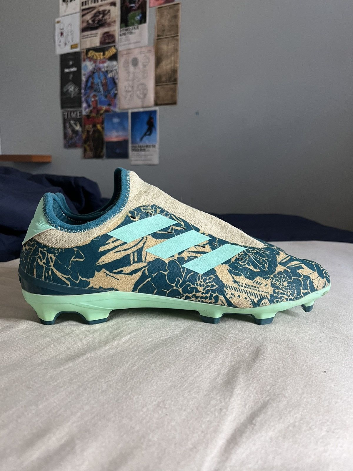 Floral Adidas Soccer Cleats Size