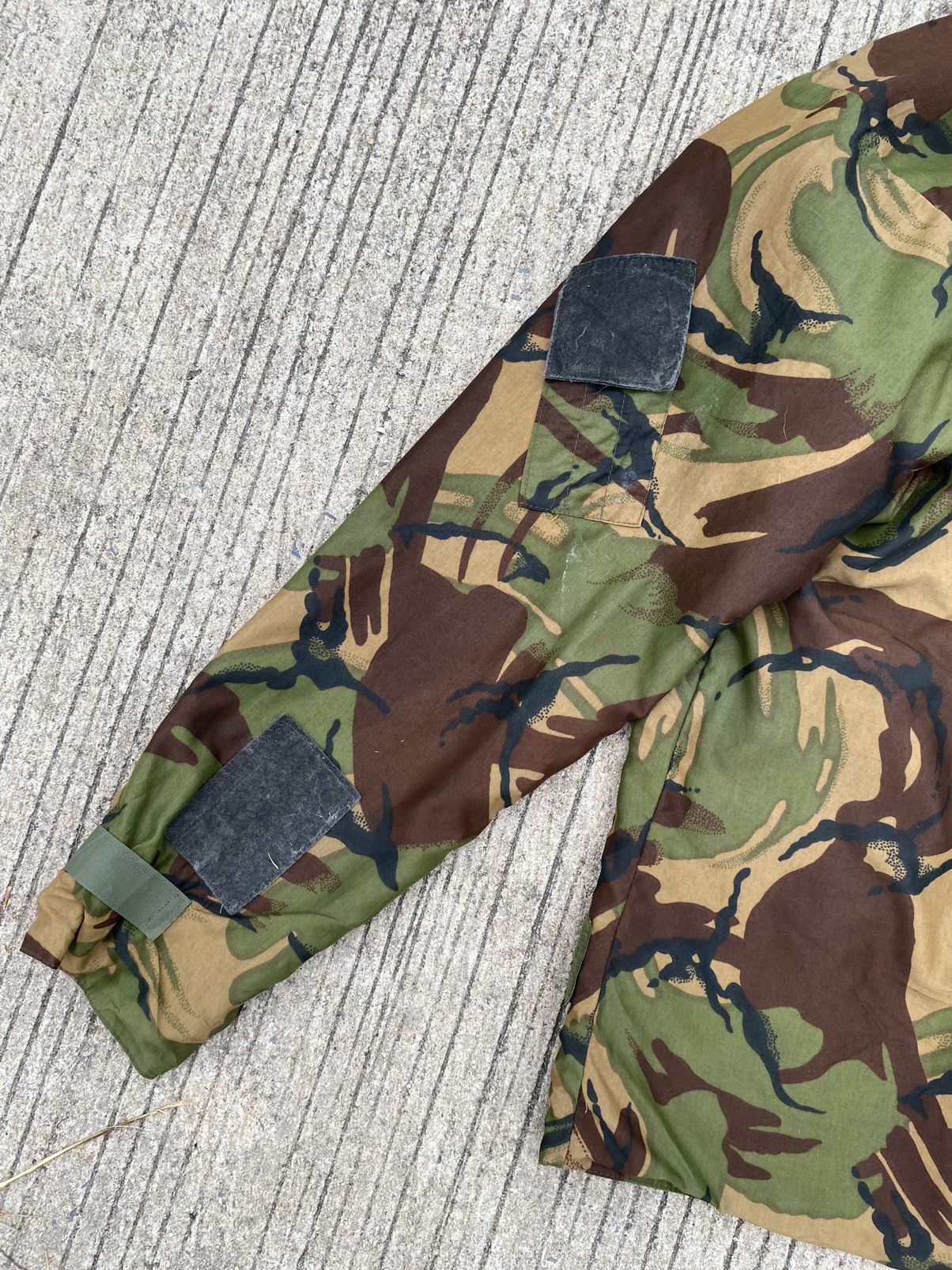 Vintage Vintage Camo Jacket Army Size US XL / EU 56 / 4 - 18 Thumbnail