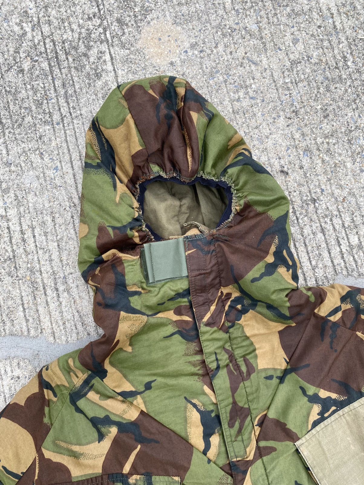 Vintage Vintage Camo Jacket Army Size US XL / EU 56 / 4 - 7 Thumbnail