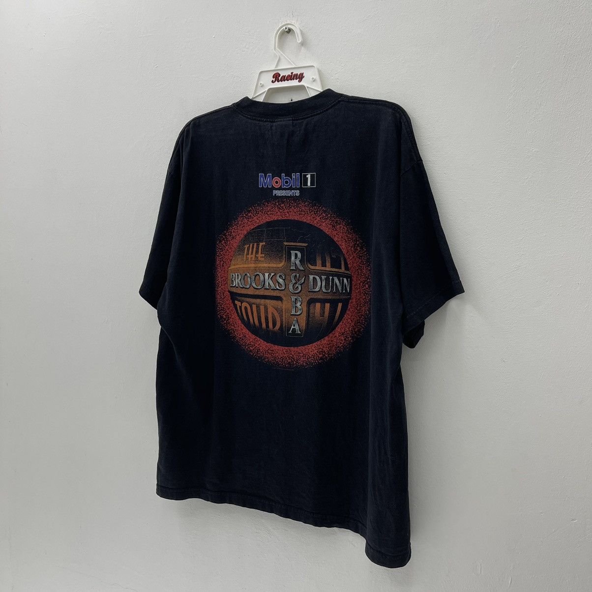 Band Tees Vintage REBA & BROOKS DUN TOUR 97 T-SHIRT Size US XL / EU 56 / 4 - 7 Thumbnail