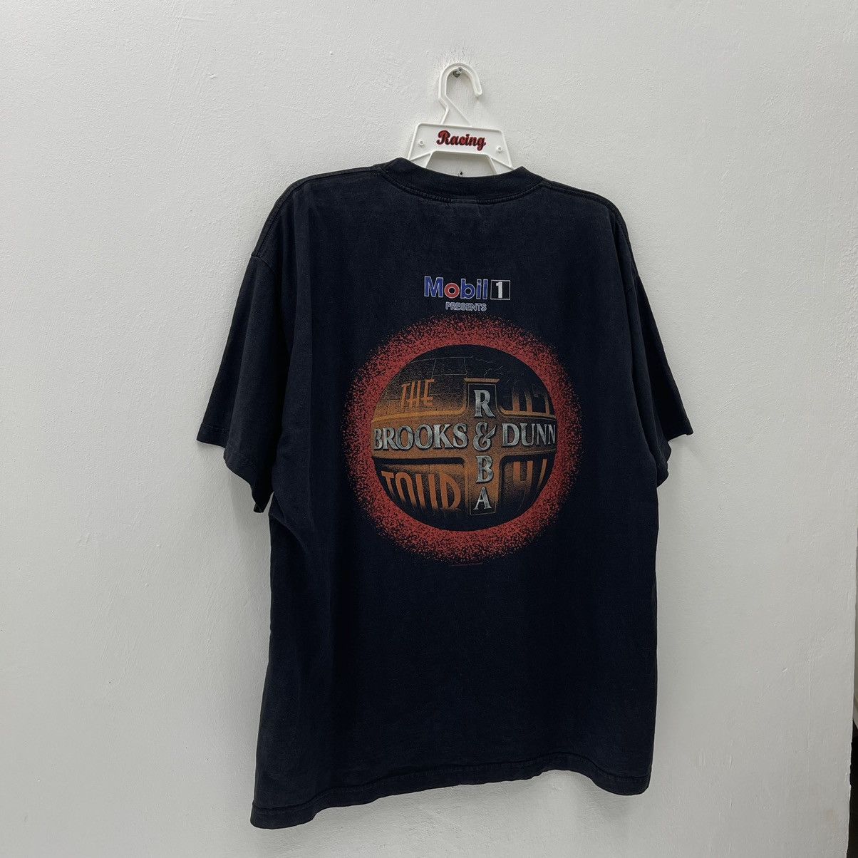 Band Tees Vintage REBA & BROOKS DUN TOUR 97 T-SHIRT Size US XL / EU 56 / 4 - 5 Thumbnail