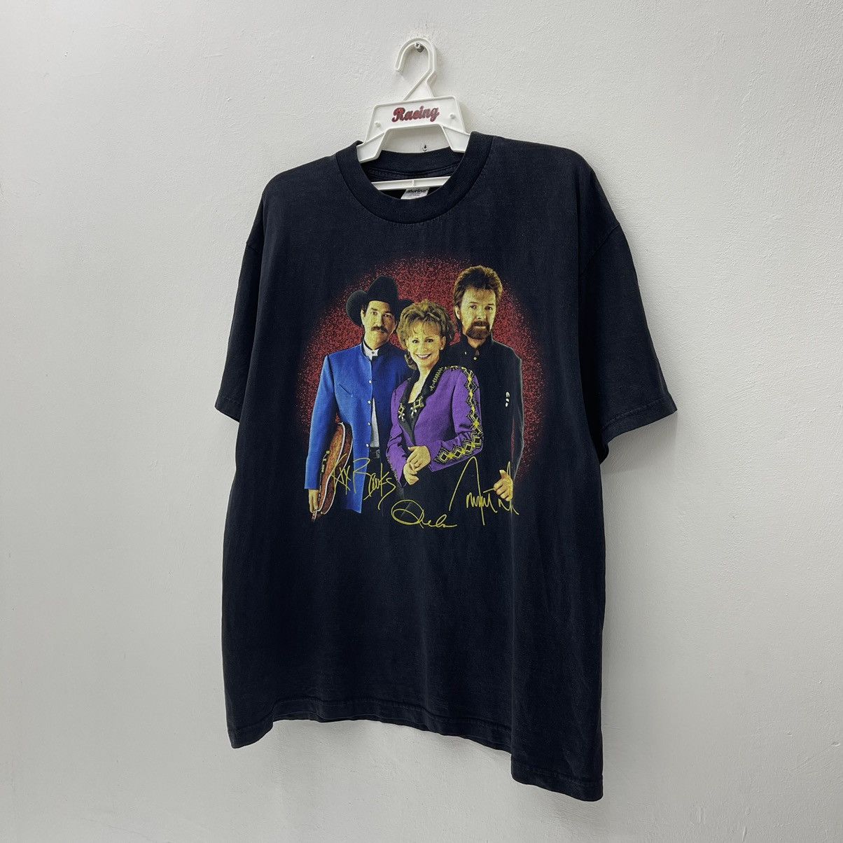 Band Tees Vintage REBA & BROOKS DUN TOUR 97 T-SHIRT Size US XL / EU 56 / 4 - 4 Thumbnail