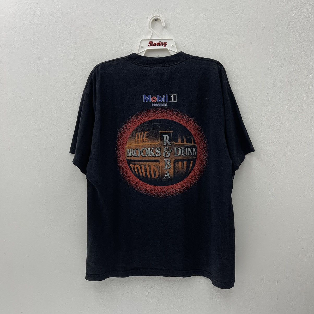 Band Tees Vintage REBA & BROOKS DUN TOUR 97 T-SHIRT Size US XL / EU 56 / 4 - 3 Thumbnail