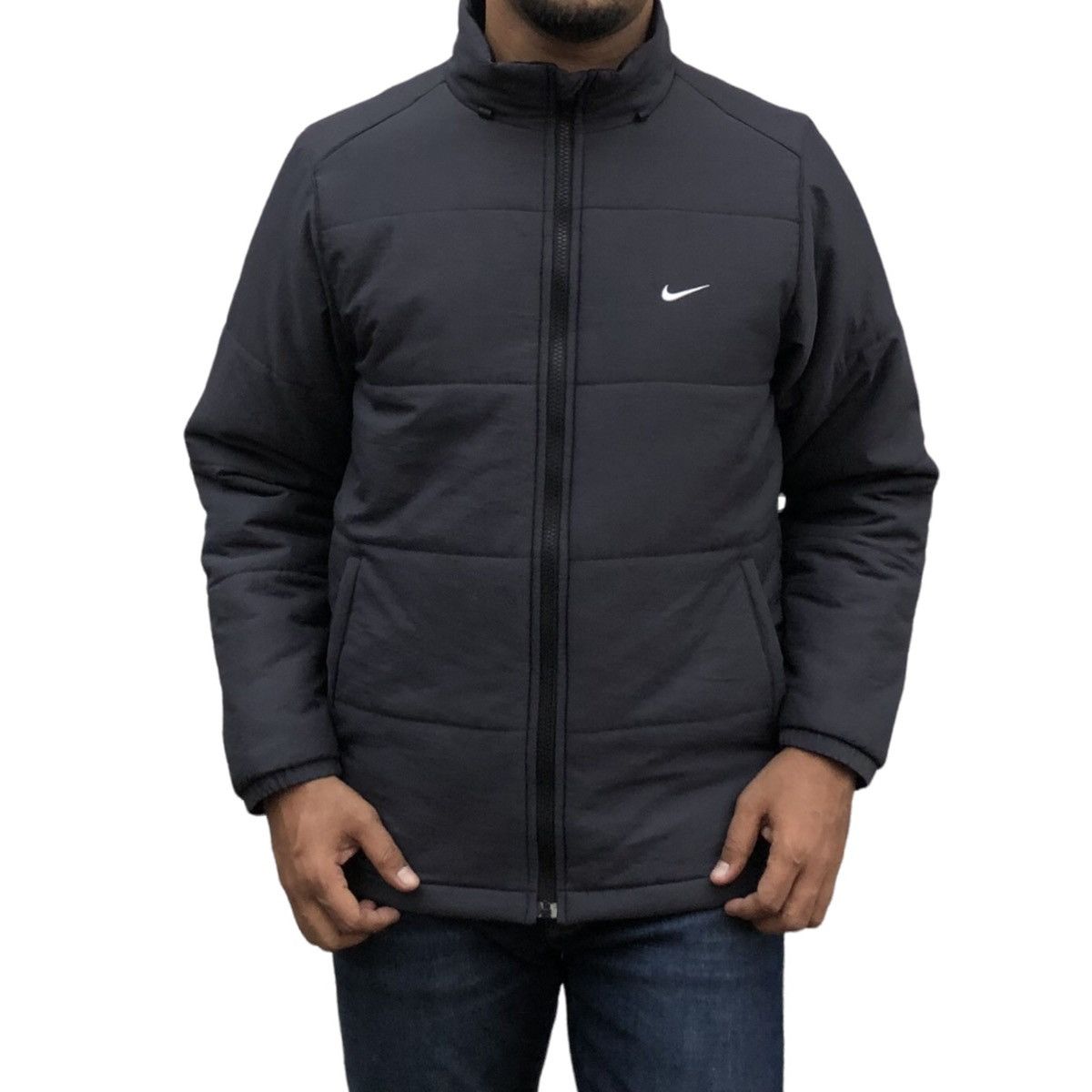 image of Nike The Athletic Dept Light Puffer Jacket in Black, Men's (Size Medium)