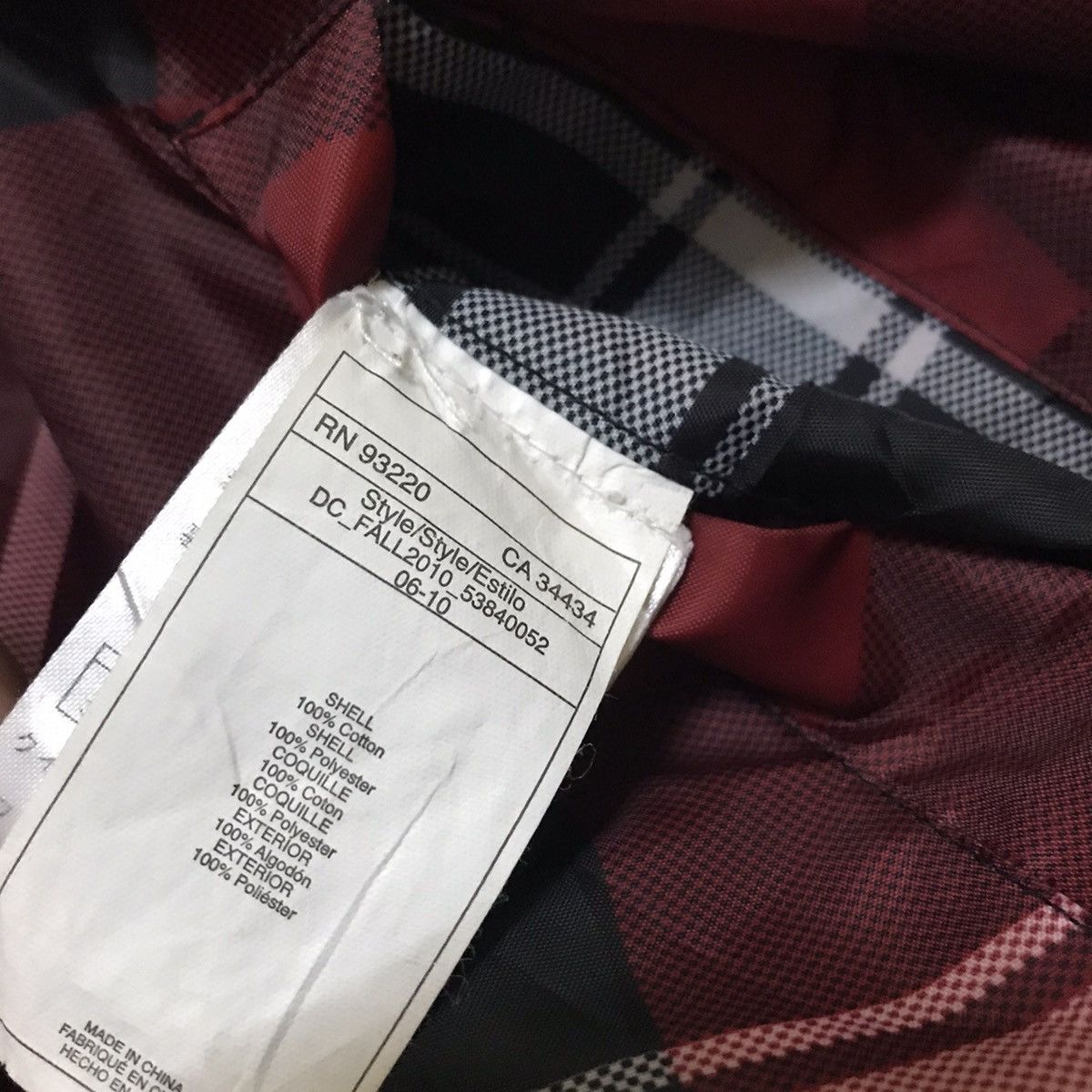 DC DC Fall 2010 Reversible Hoodie Jacket Size US XL / EU 56 / 4 - 10 Thumbnail