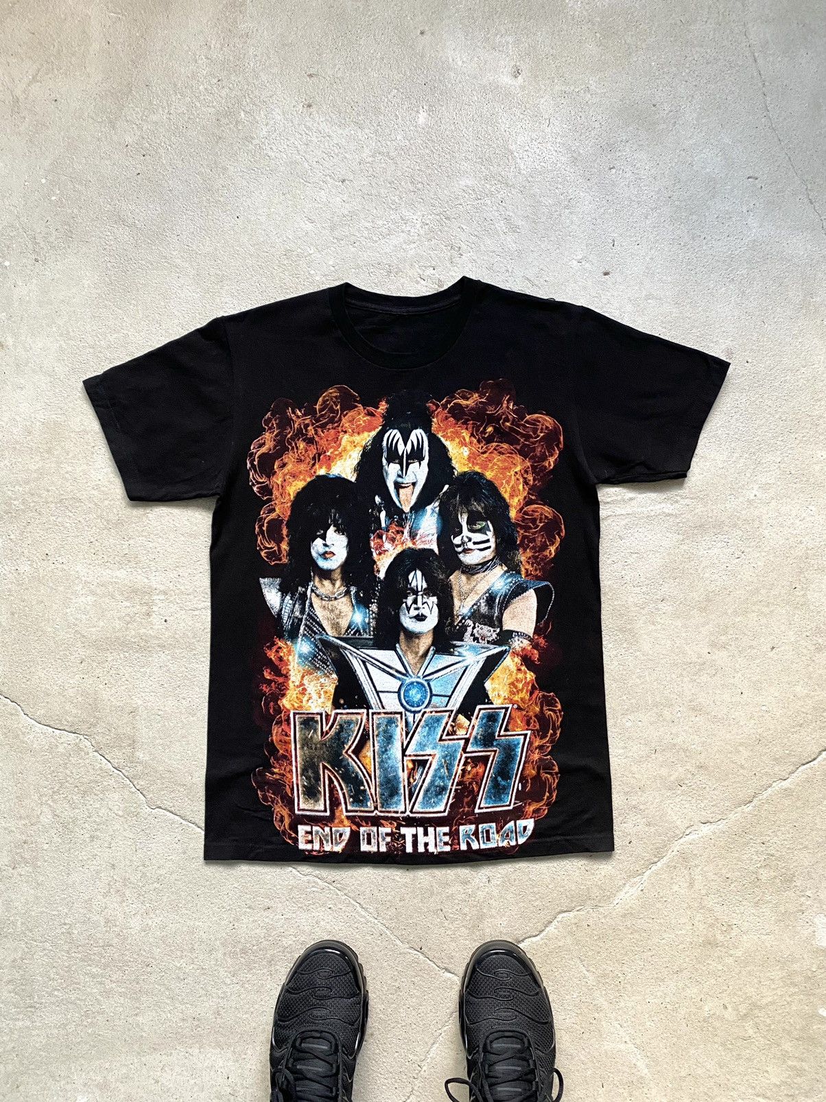 Band Tees Vintage Kiss World Tour Band T Shirt Y2K Size US M / EU 48-50 / 2 - 1 Thumbnail