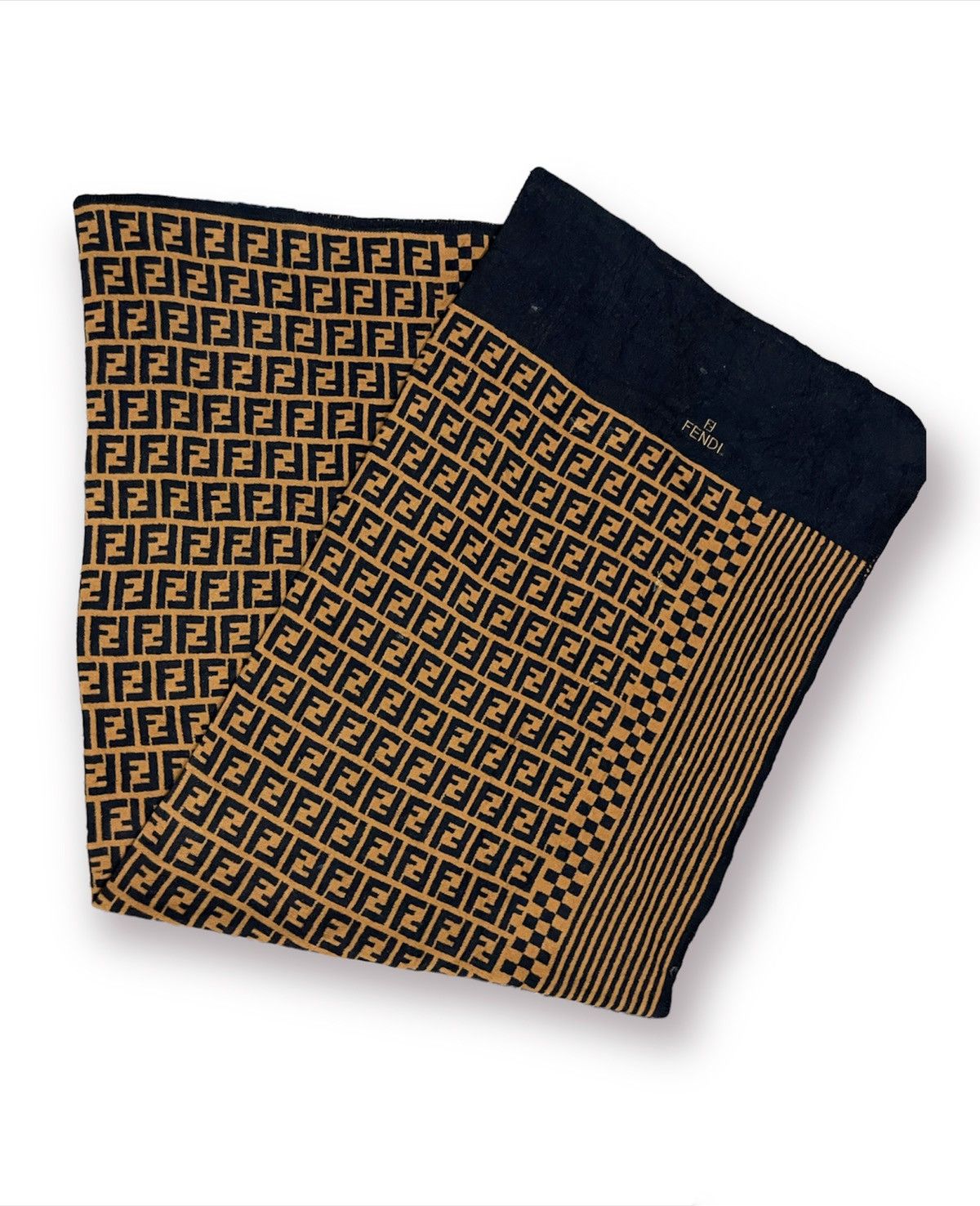 Fendi Vintage Fendi Made In Japan Monogram Queen Fitted Blanket Size ONE SIZE - 2 Thumbnail