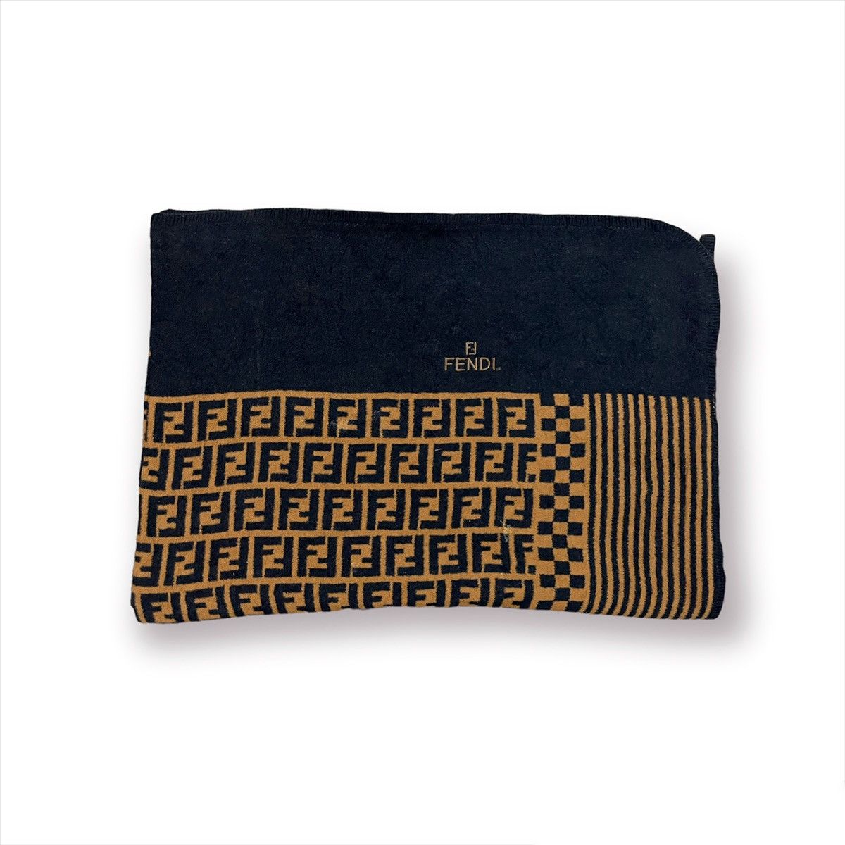 Fendi Vintage Fendi Made In Japan Monogram Queen Fitted Blanket Size ONE SIZE - 7 Thumbnail