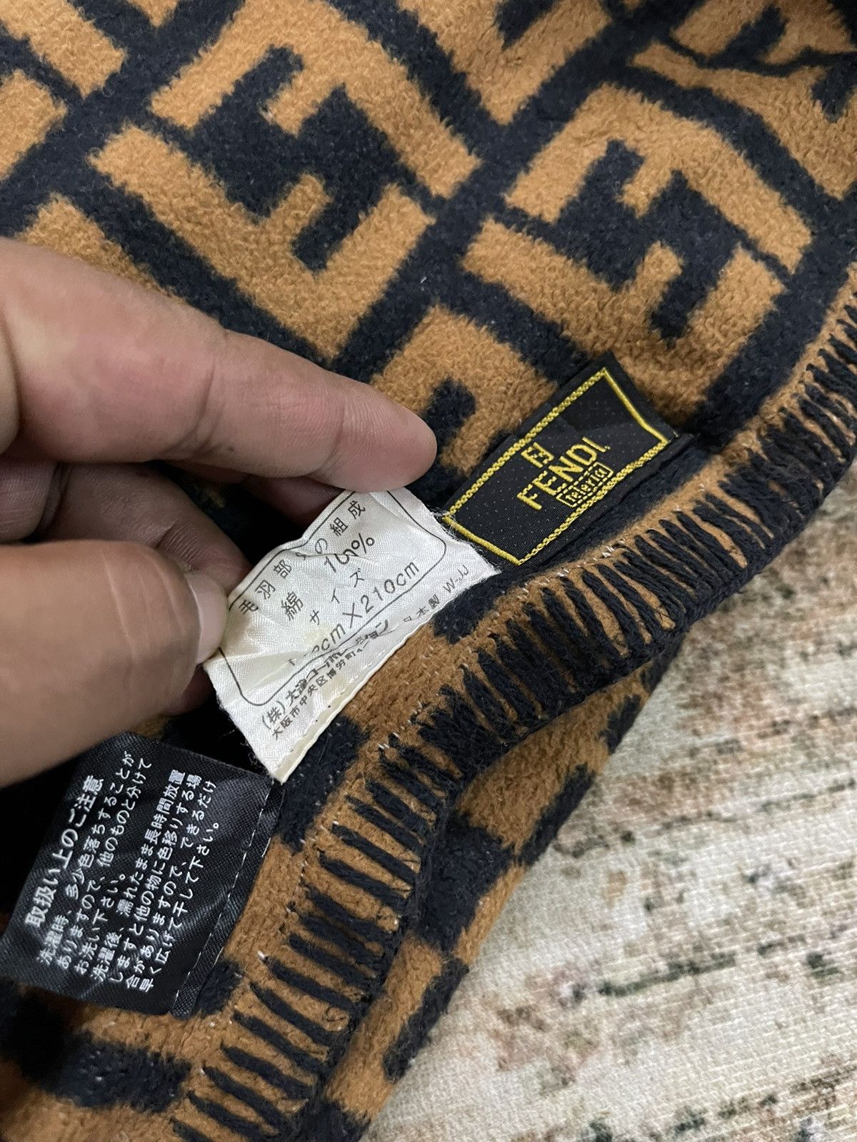 Fendi Vintage Fendi Made In Japan Monogram Queen Fitted Blanket Size ONE SIZE - 9 Thumbnail