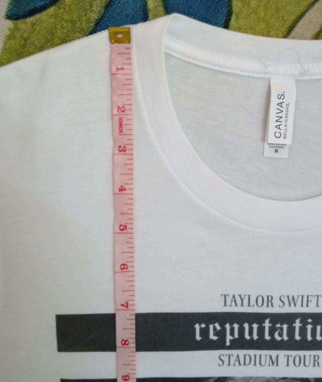 Band Tees Taylor Swift Reputation Stadium Tour T-shirt Size US M / EU 48-50 / 2 - 16 Thumbnail