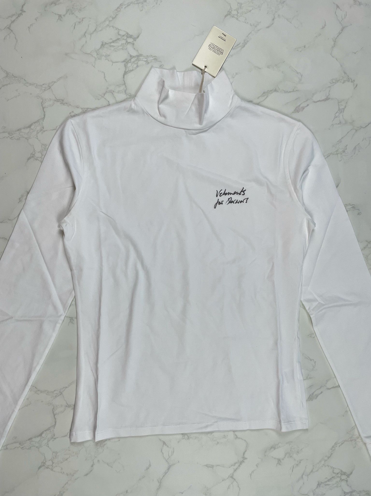 Vetements 🔥55% OFF🔥 [SALE] Vetements Star Wars Logo Turtleneck Size US M / EU 48-50 / 2 - 10 Thumbnail