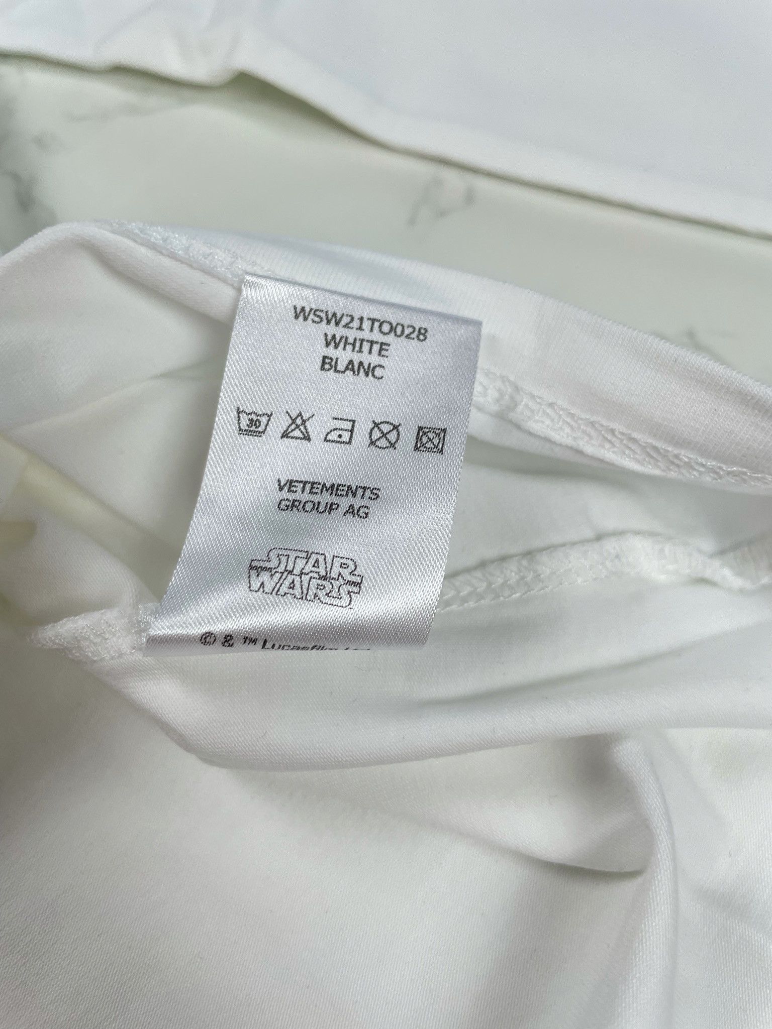 Vetements 🔥55% OFF🔥 [SALE] Vetements Star Wars Logo Turtleneck Size US M / EU 48-50 / 2 - 15 Thumbnail