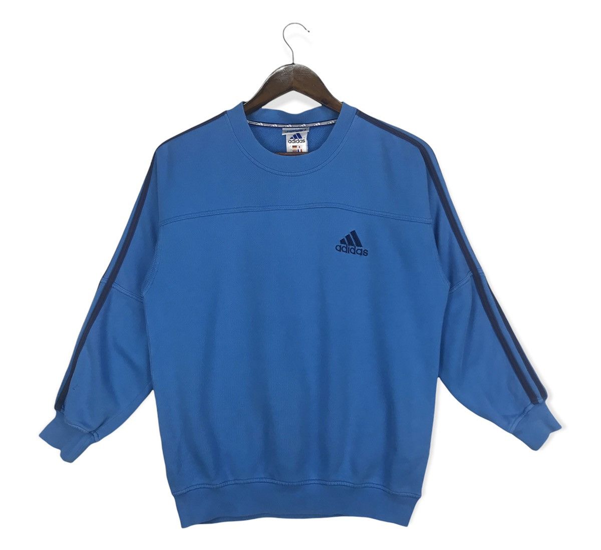 Adidas Vintage Adidas Sweatshirt Crewneck Size US S / EU 44-46 / 1 - 1 Thumbnail