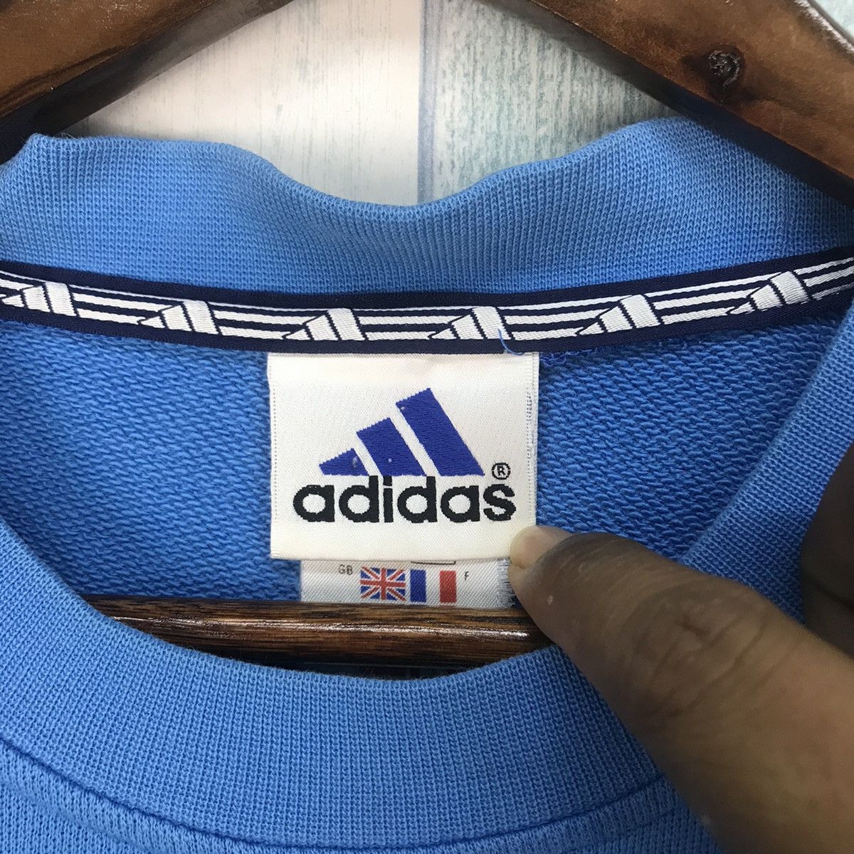 Adidas Vintage Adidas Sweatshirt Crewneck Size US S / EU 44-46 / 1 - 6 Thumbnail