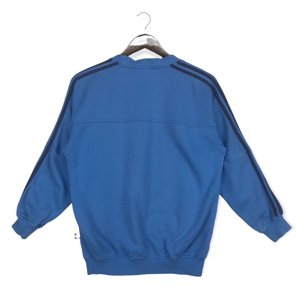 Adidas Vintage Adidas Sweatshirt Crewneck Size US S / EU 44-46 / 1 - 3 Thumbnail